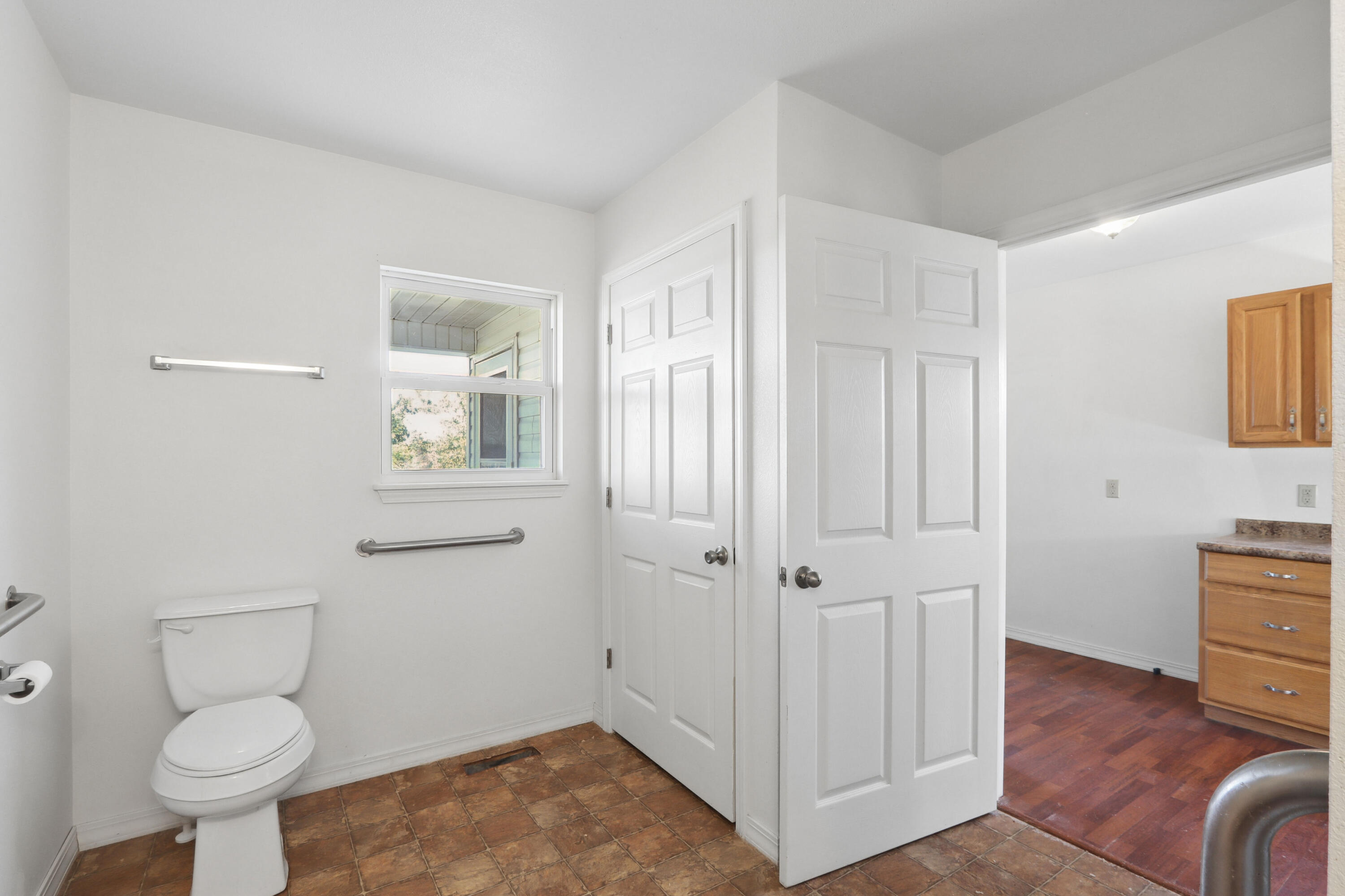 487 East Dade 152 Property Photo 15