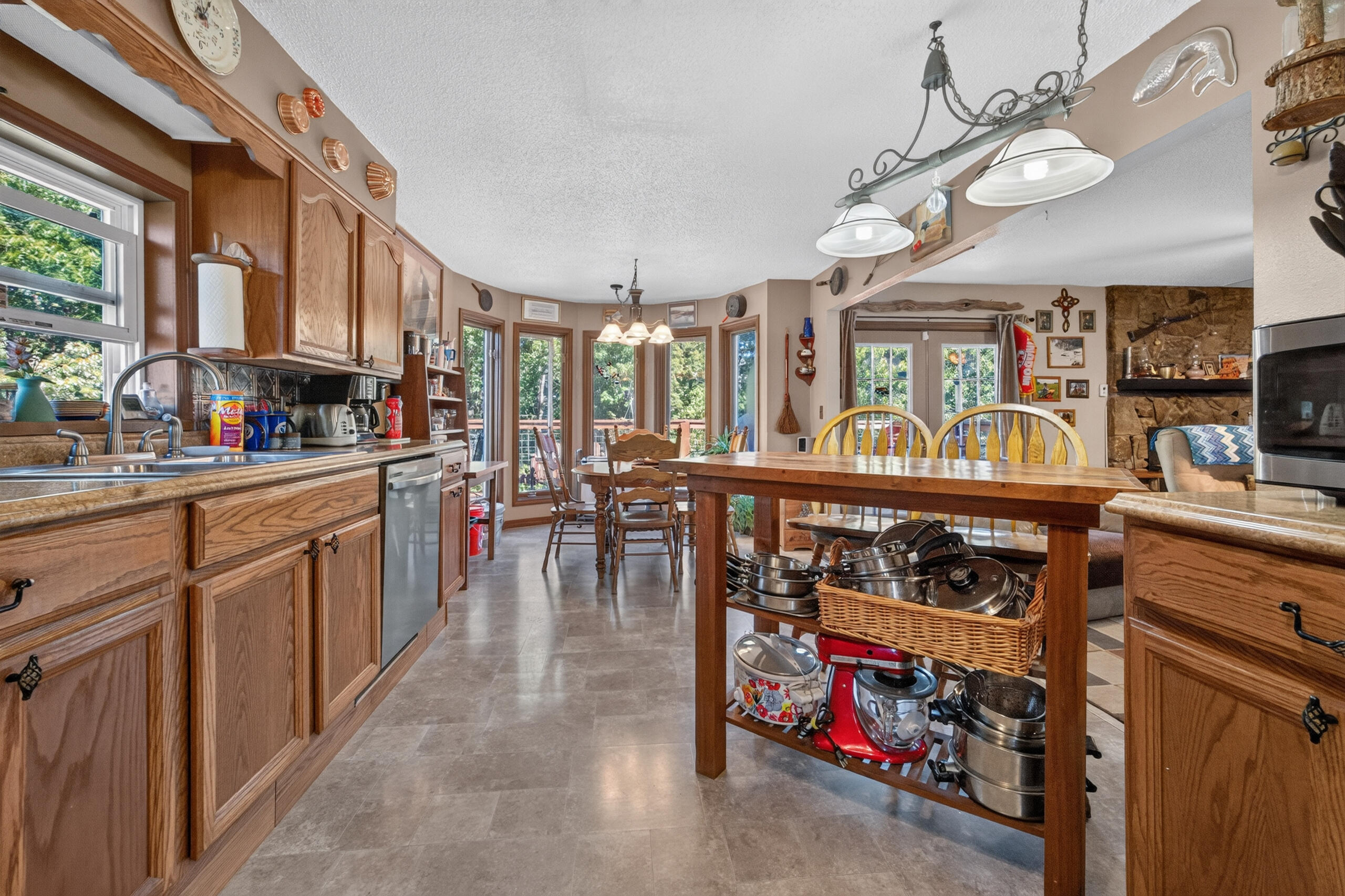 1144 Keystone Road Property Photo 6