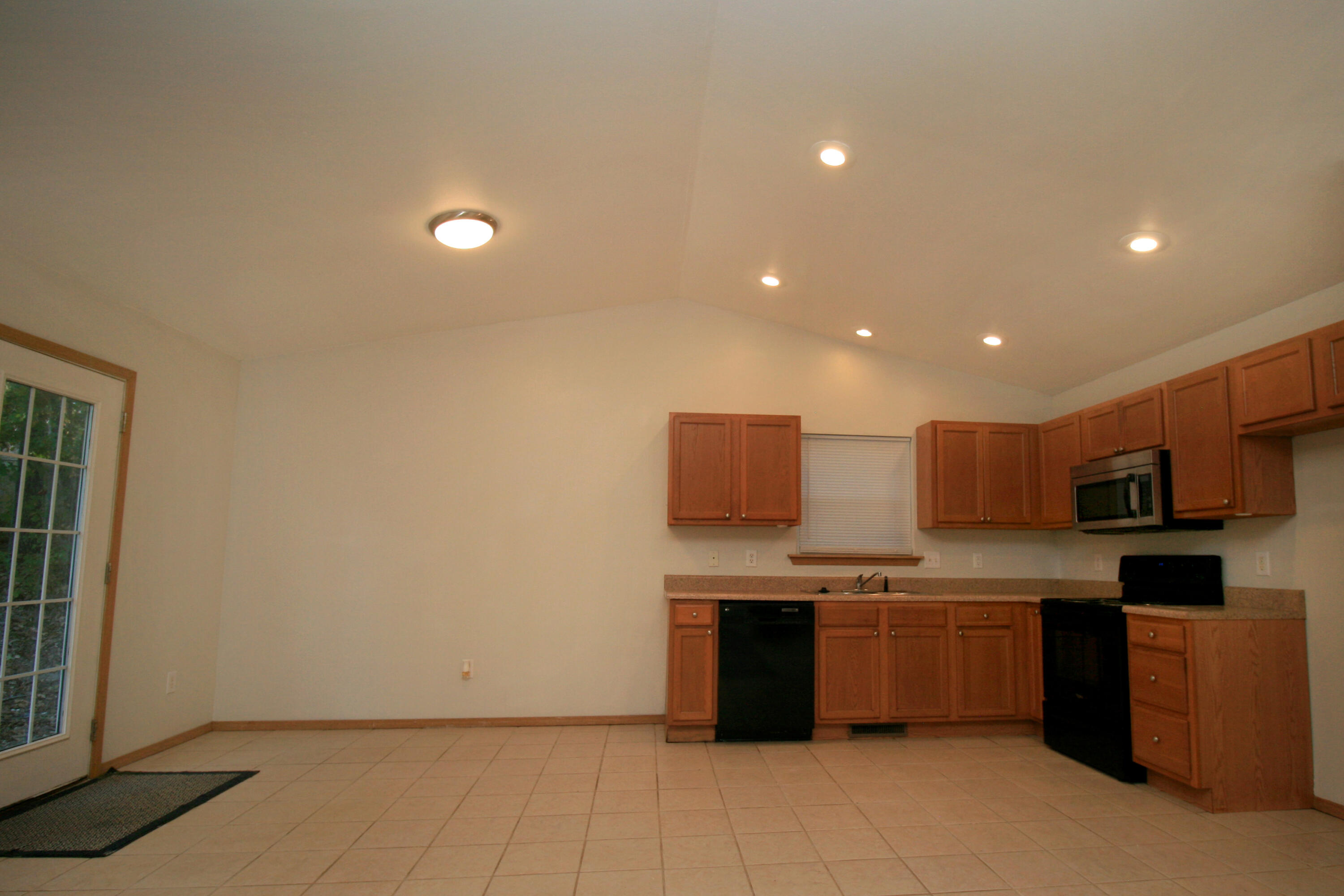 4040 Poplar Road Property Photo 7