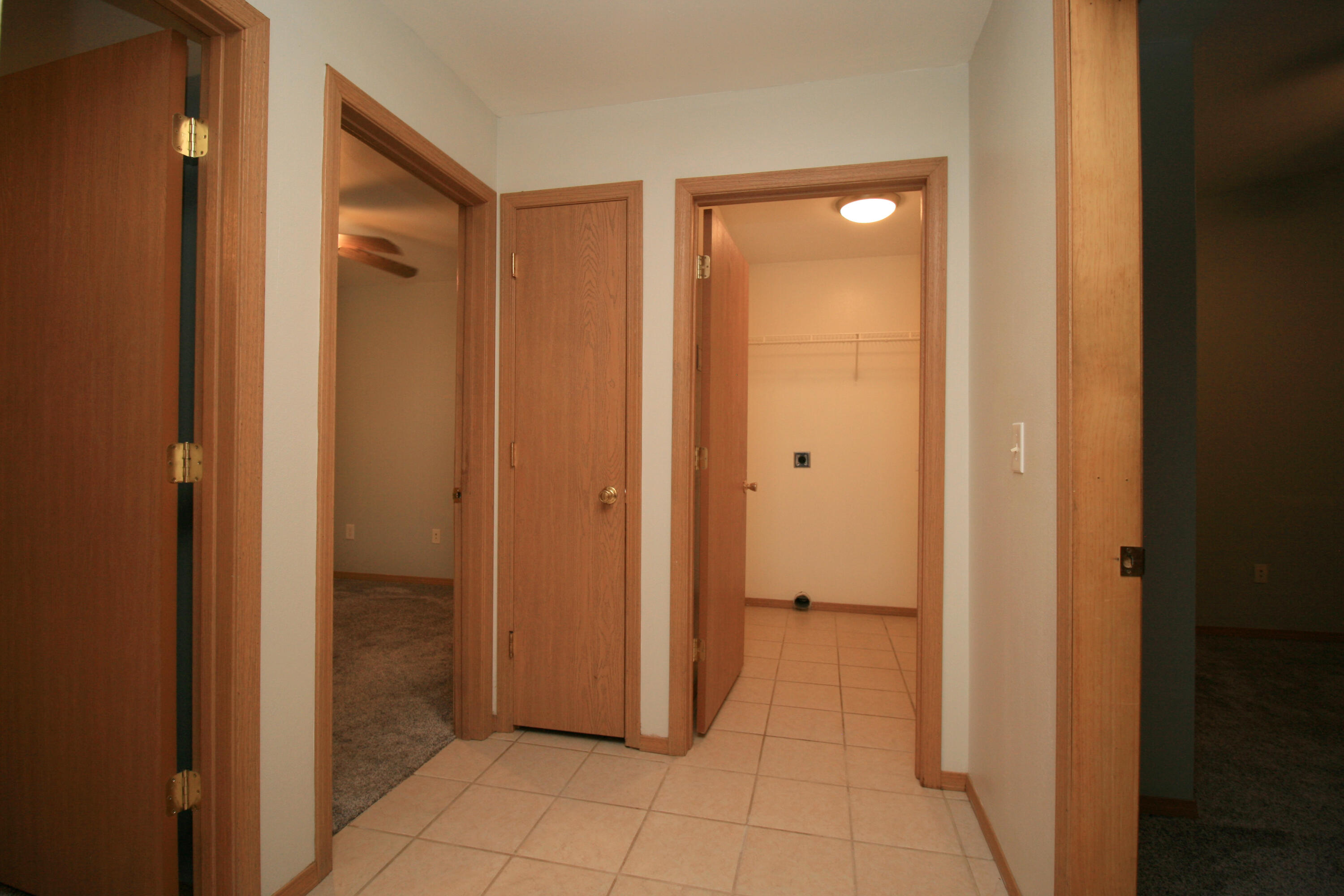 4040 Poplar Road Property Photo 14