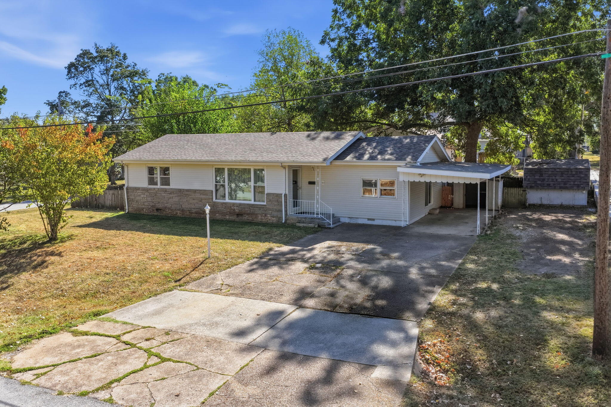 310 East Freeman Street Property Photo 1