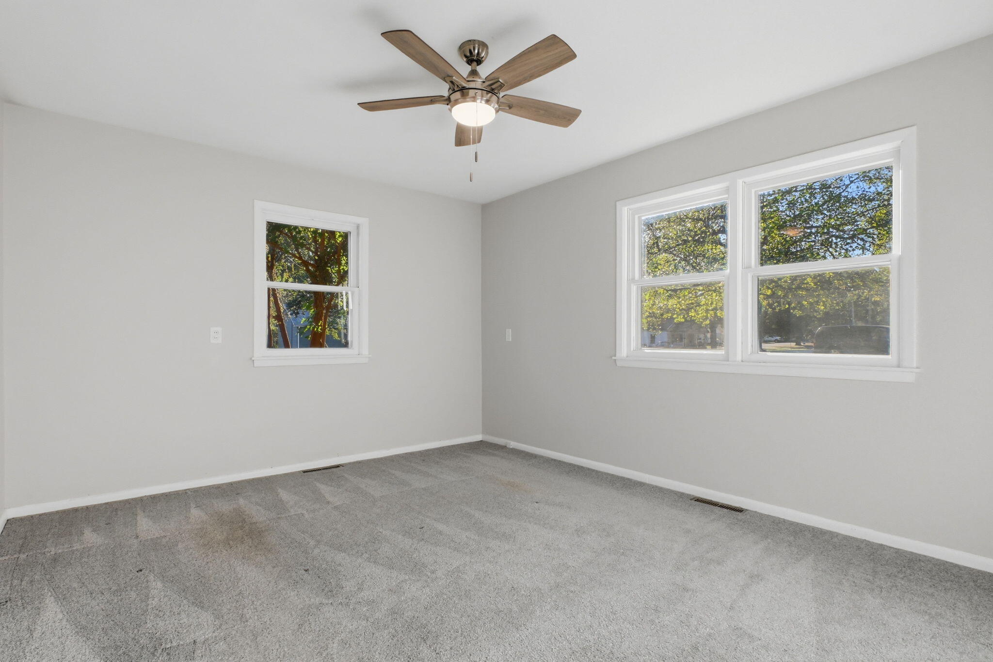 310 East Freeman Street Property Photo 19