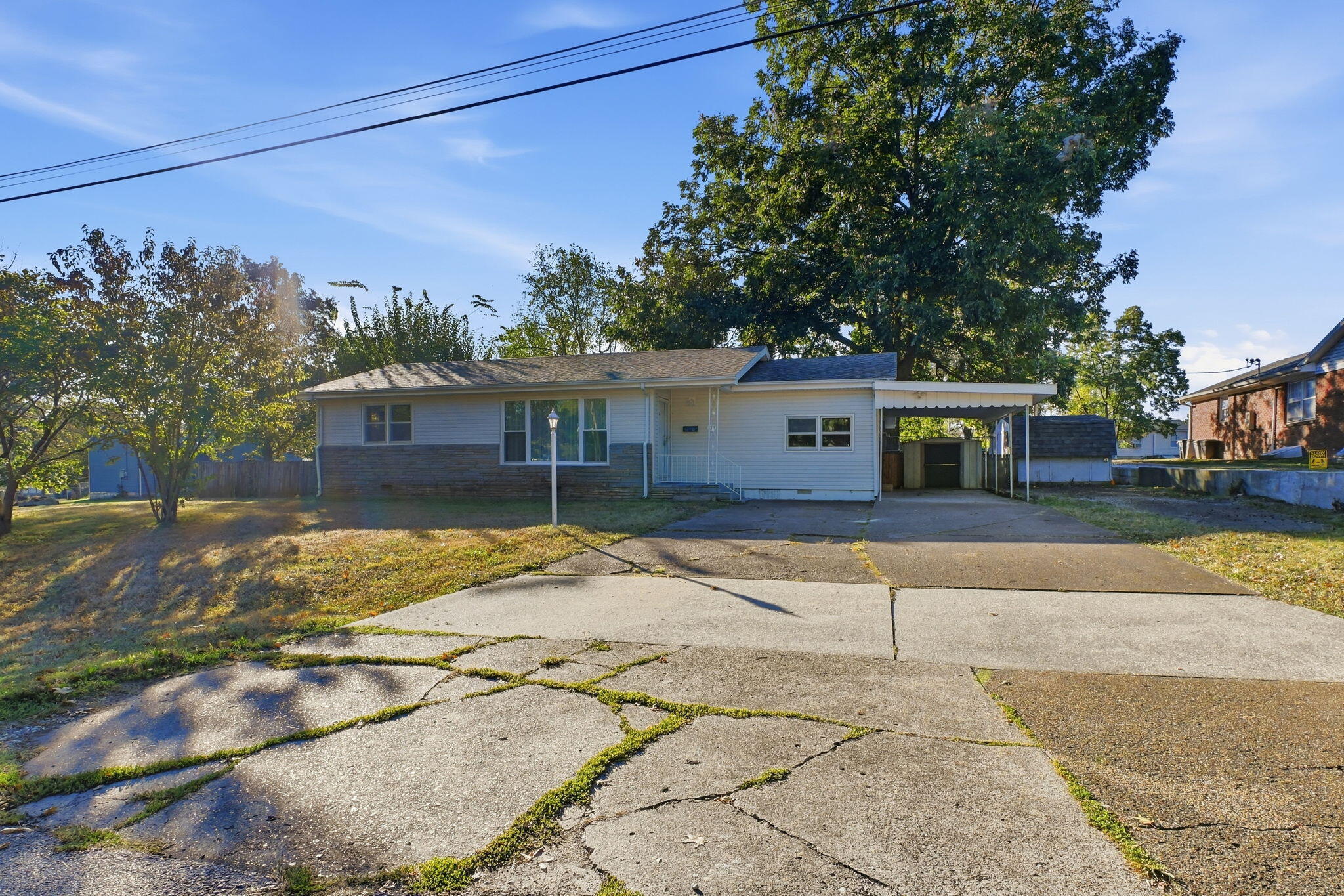 310 East Freeman Street Property Photo 30