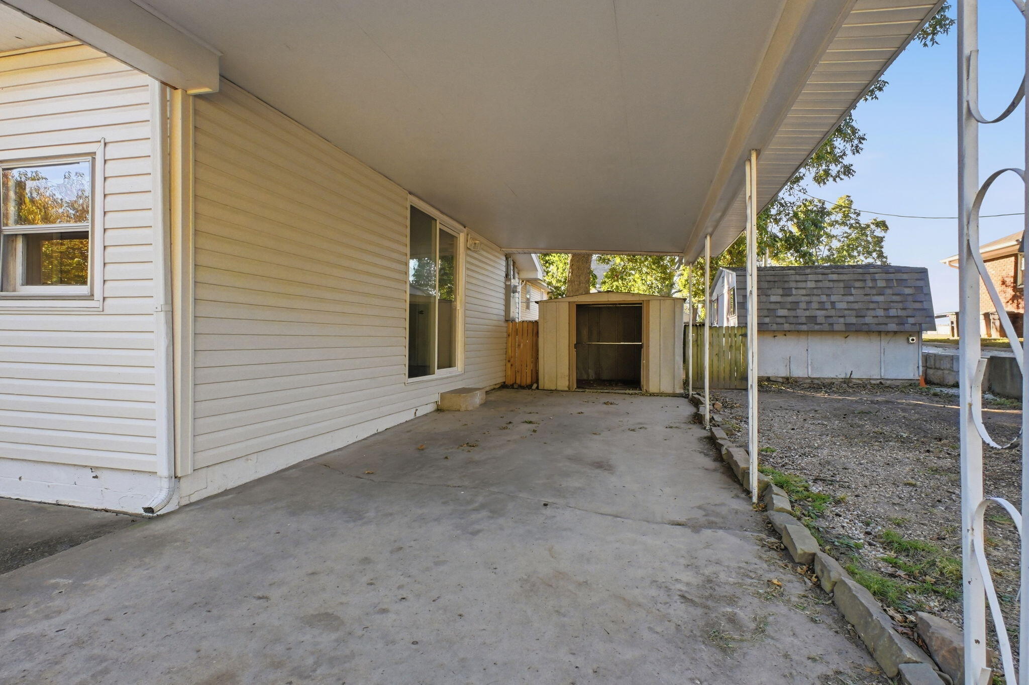 310 East Freeman Street Property Photo 31