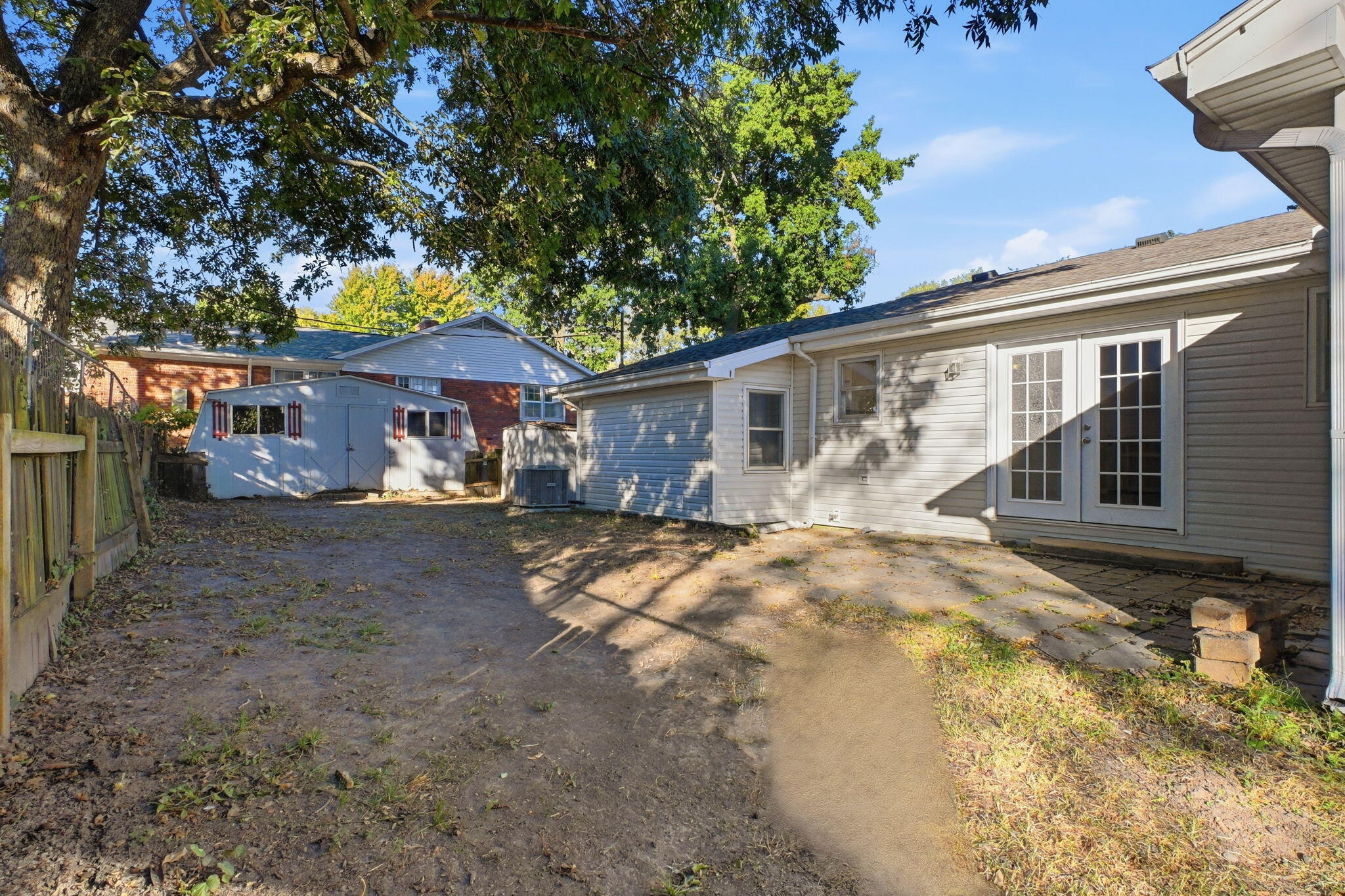 310 East Freeman Street Property Photo 32