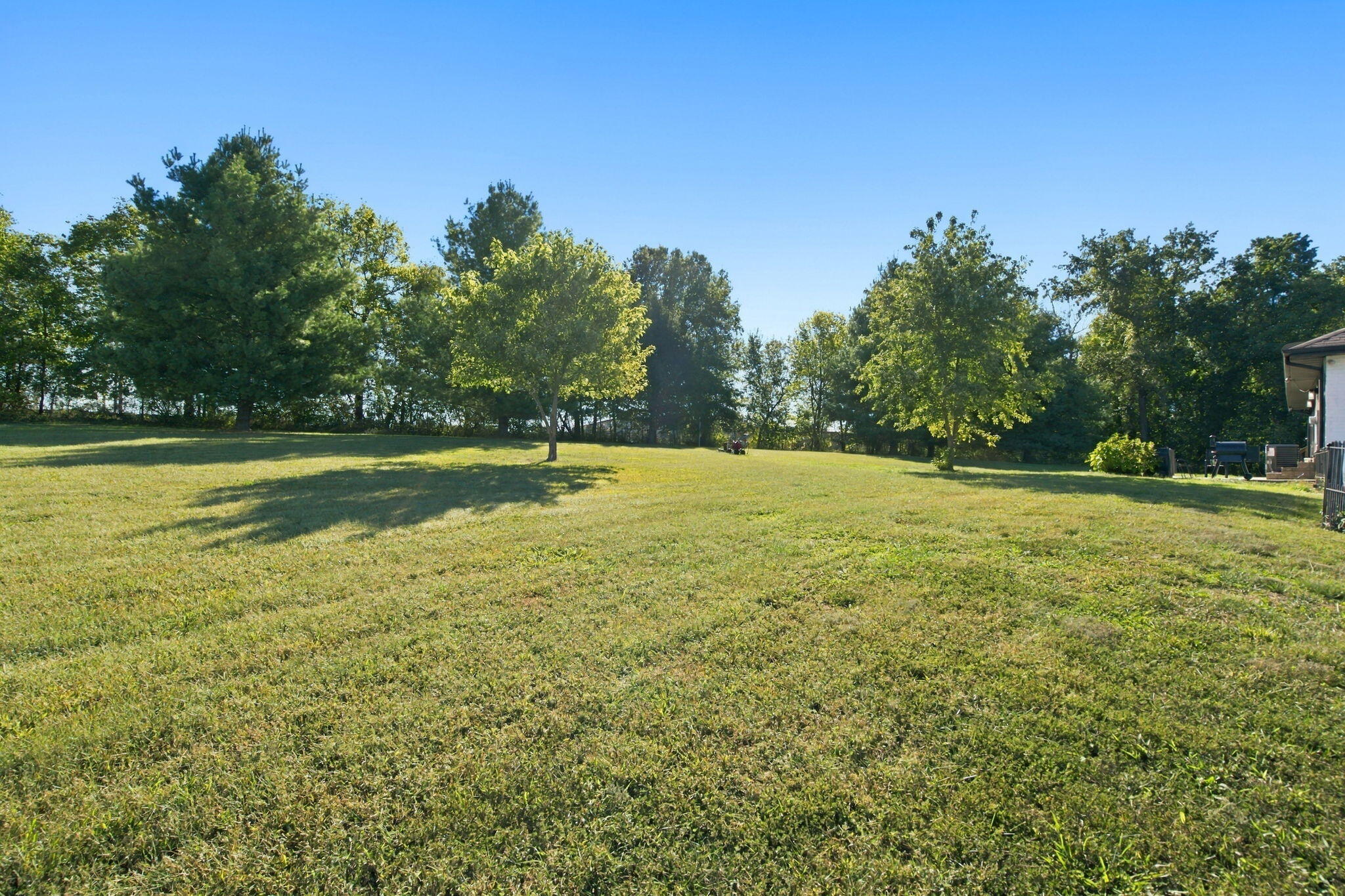 940 South Old Riverdale Road Property Photo 34