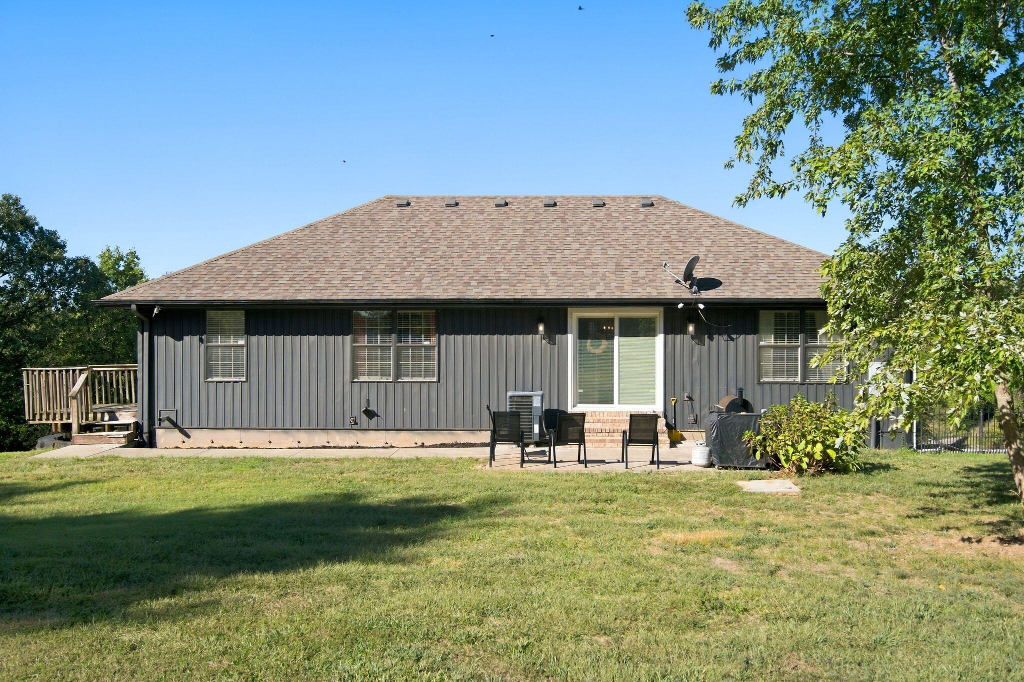 940 South Old Riverdale Road Property Photo 35