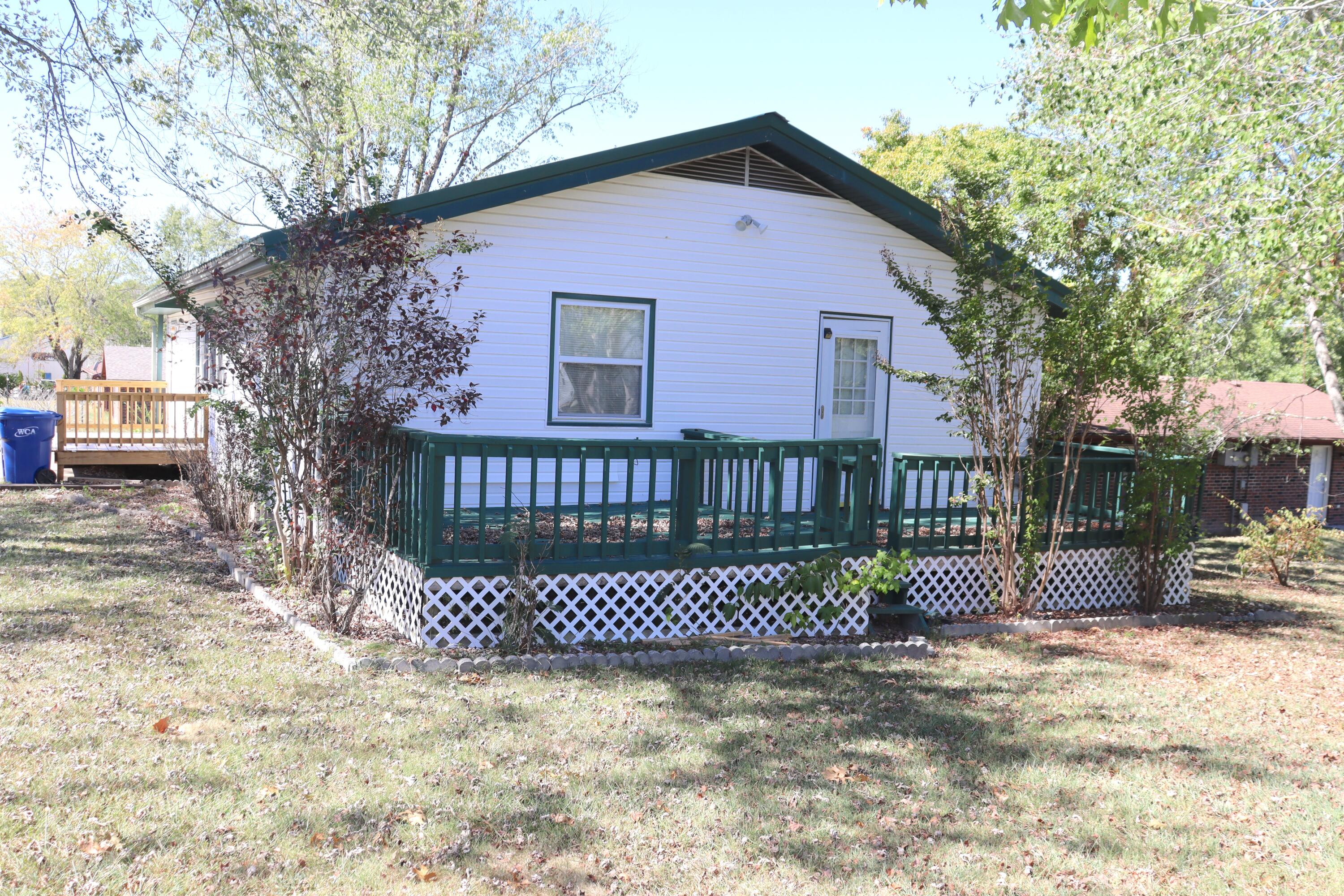 232 East Miller Street Property Photo 4