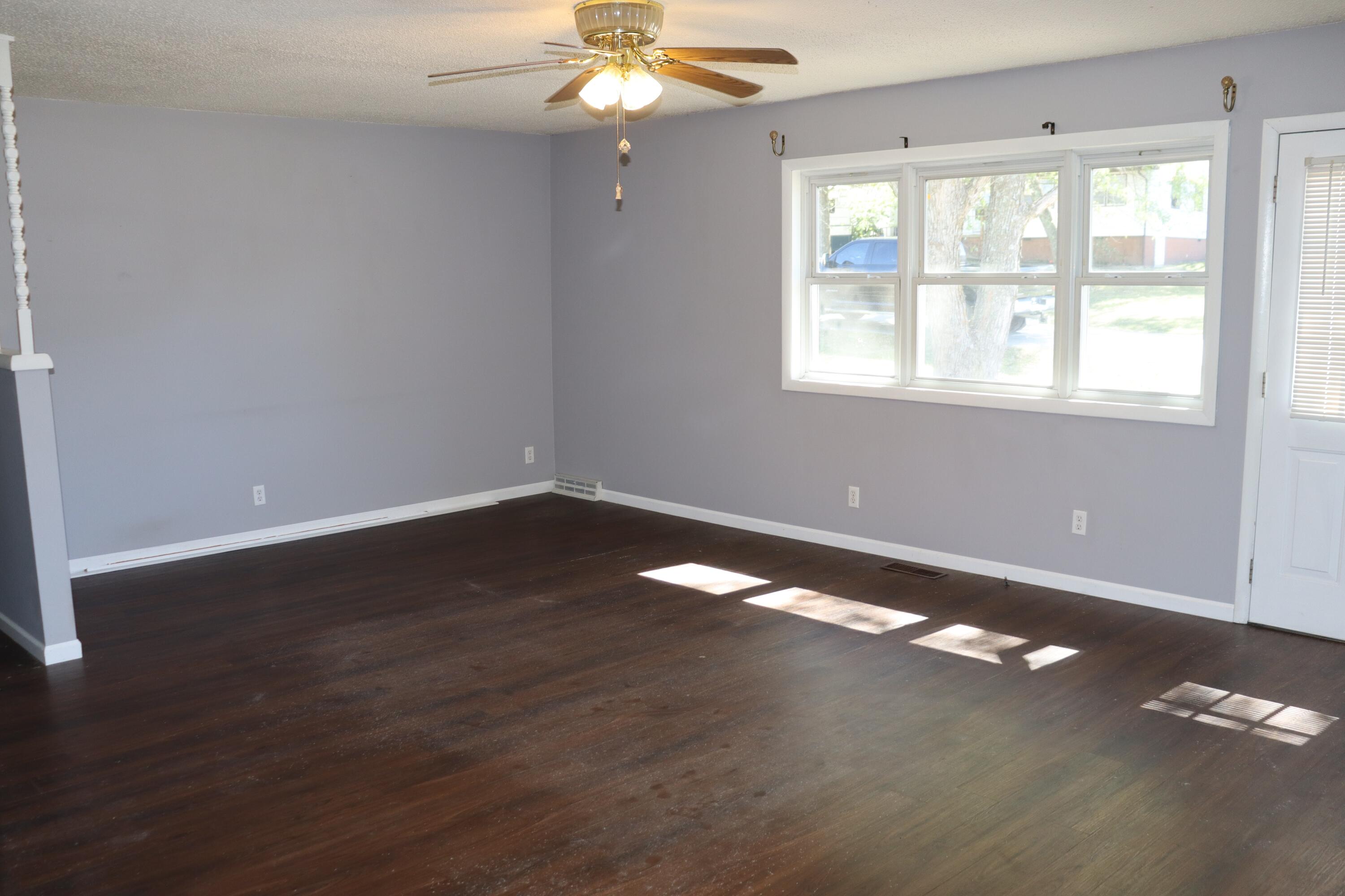 232 East Miller Street Property Photo 5