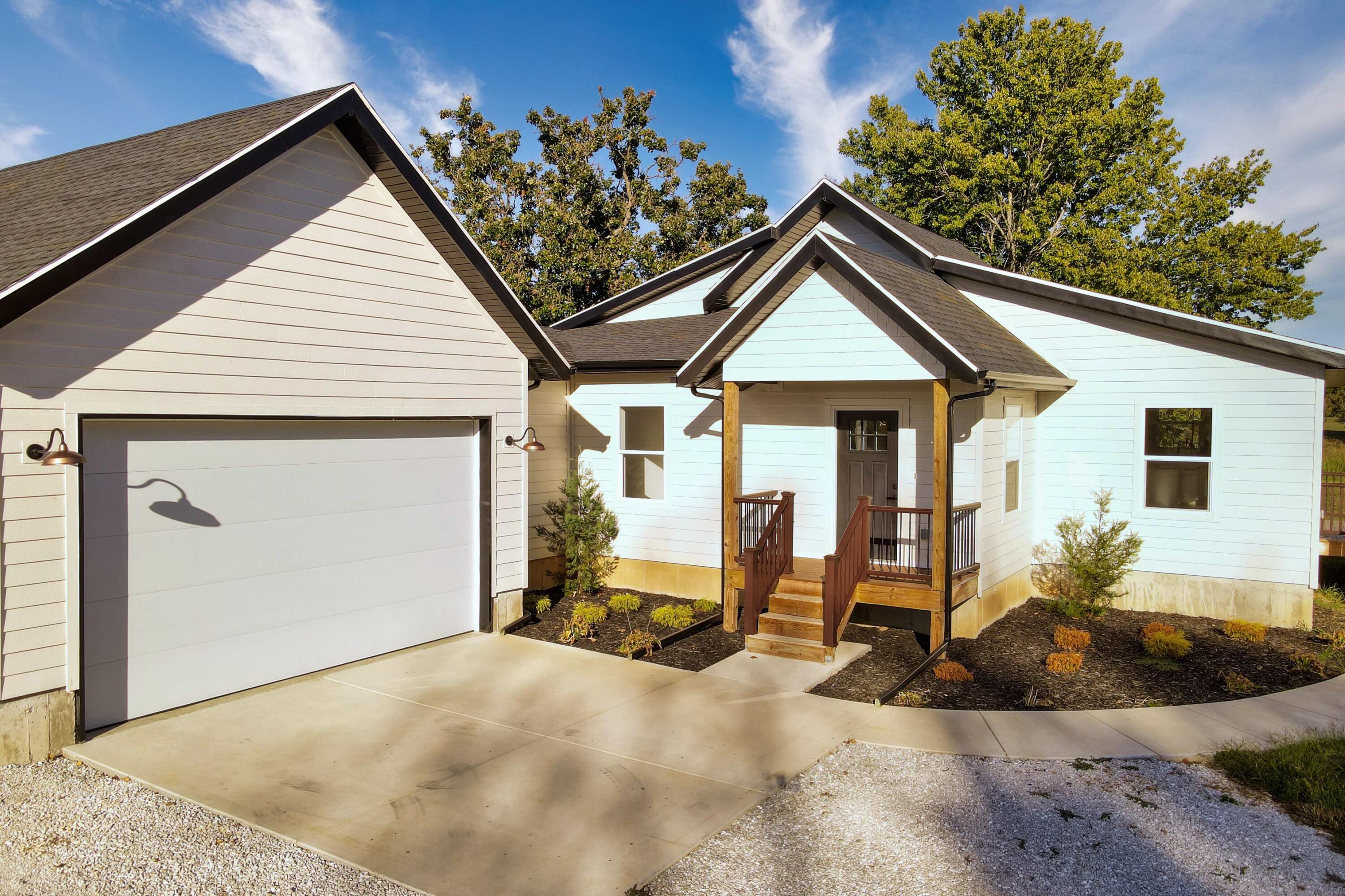 6074 6080 North State Highway 125 Property Photo 10