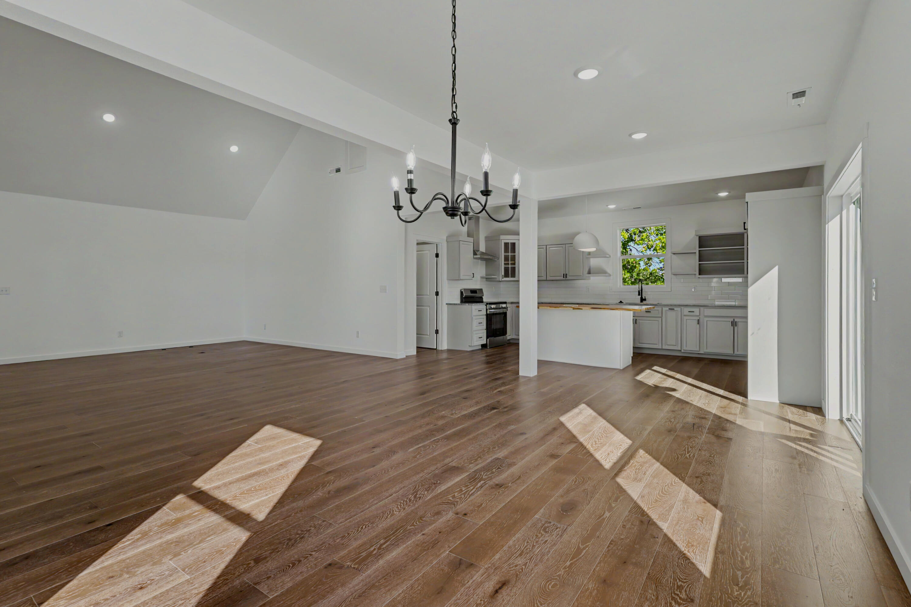 6074 6080 North State Highway 125 Property Photo 19