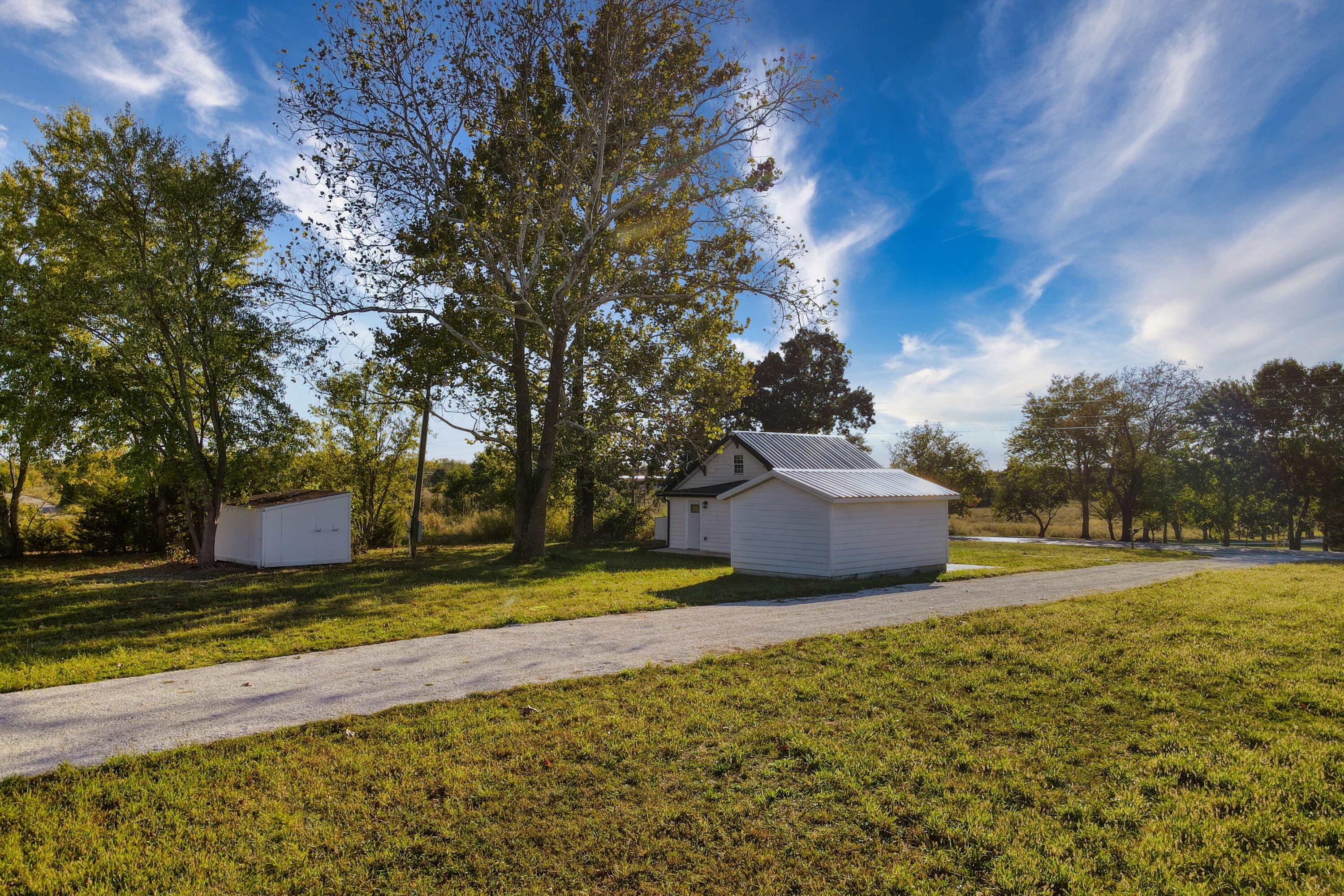 6074 6080 North State Highway 125 Property Photo 64