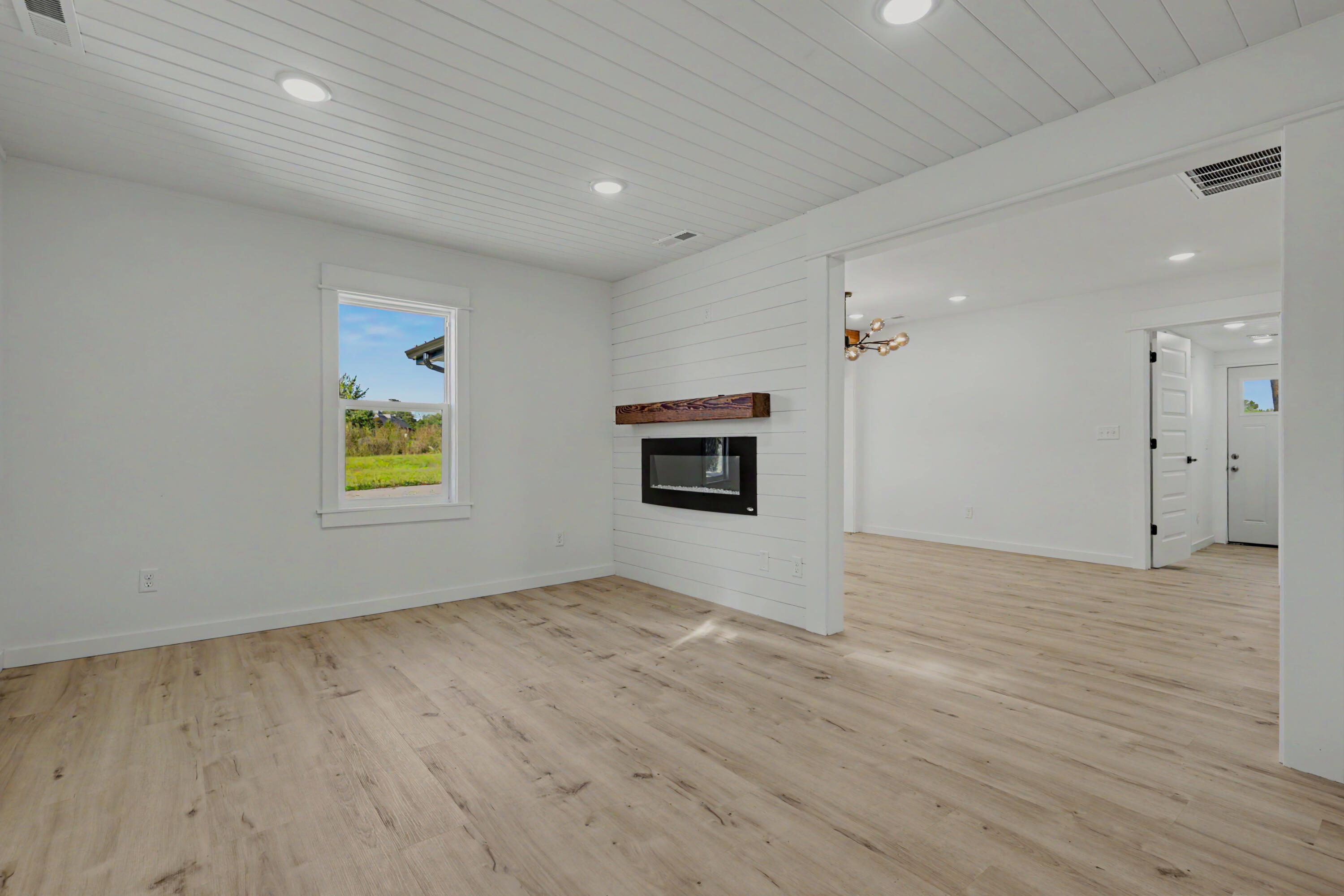 6074 6080 North State Highway 125 Property Photo 66