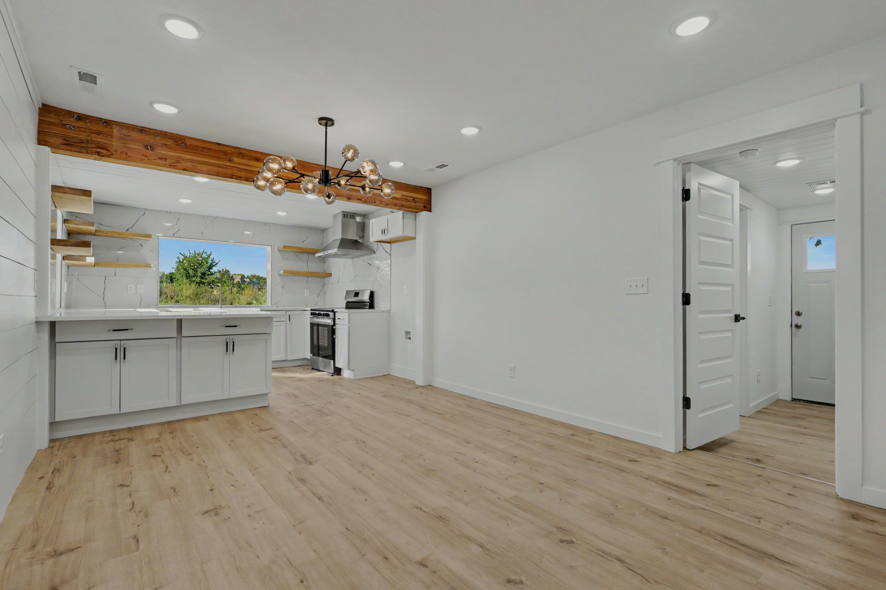 6074 6080 North State Highway 125 Property Photo 73