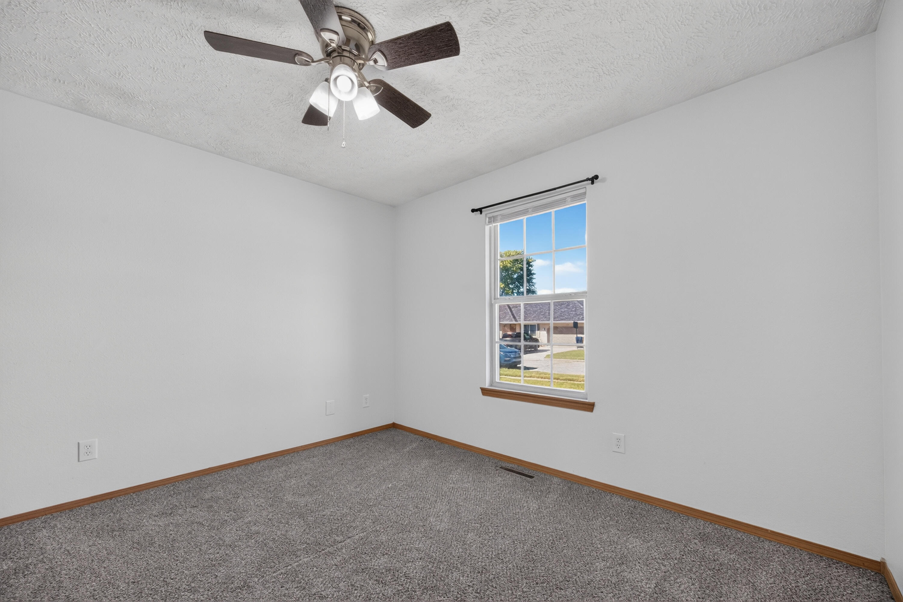 1350 South Concordia Avenue Property Photo 18