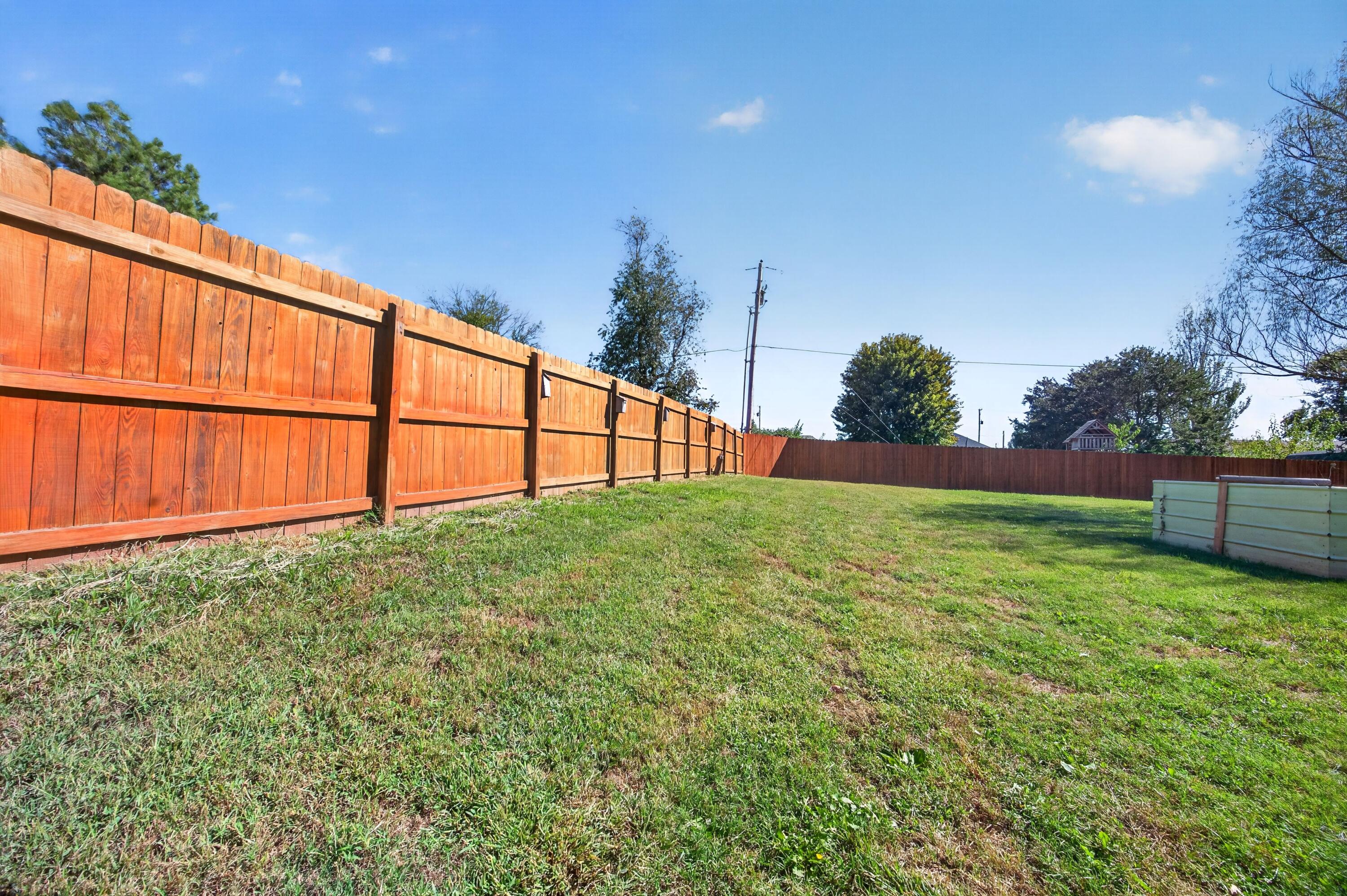 1350 South Concordia Avenue Property Photo 23