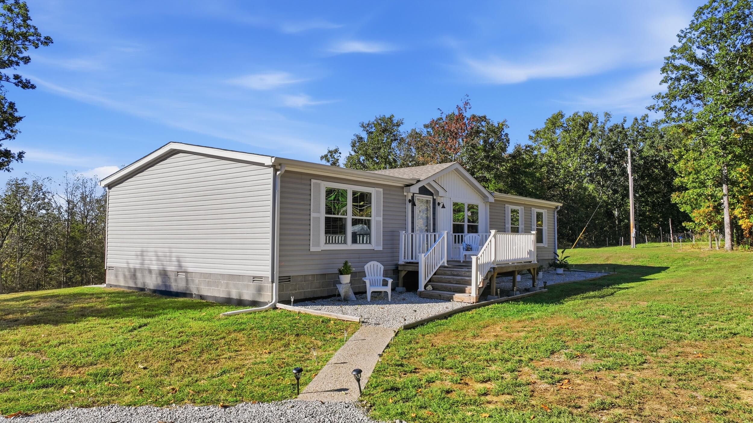 5963 Highway 17 Property Photo 3