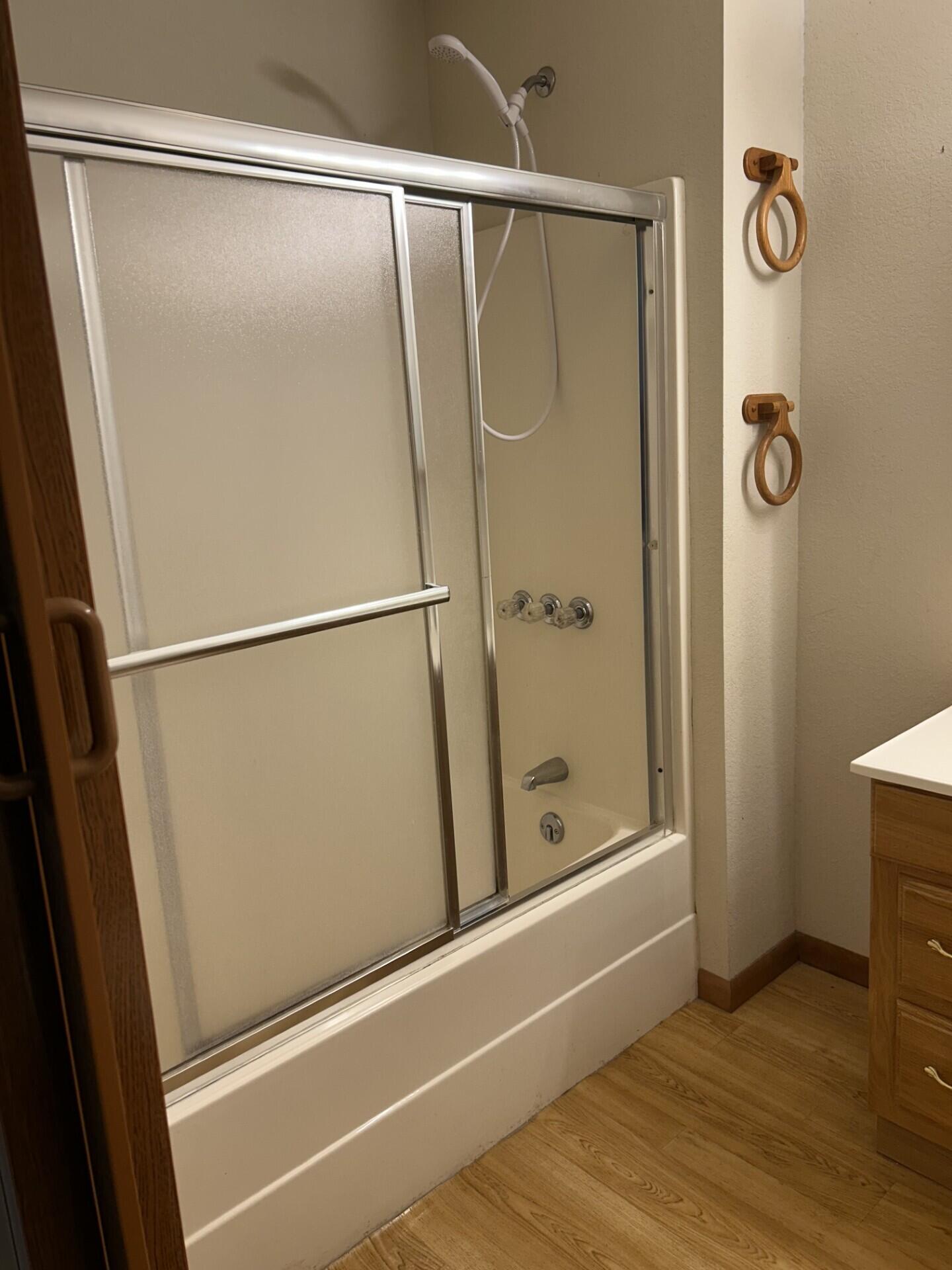 8898 Westview Road Property Photo 10