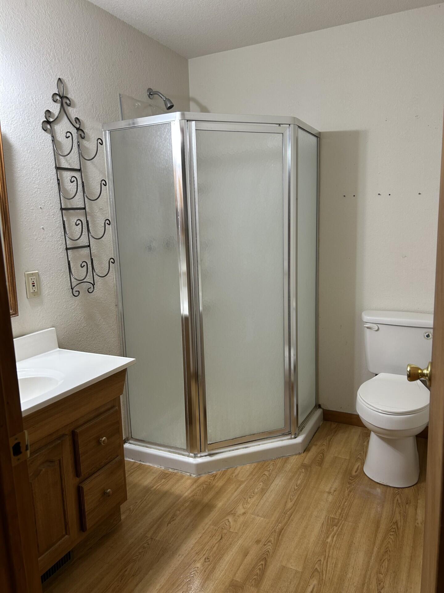8898 Westview Road Property Photo 14