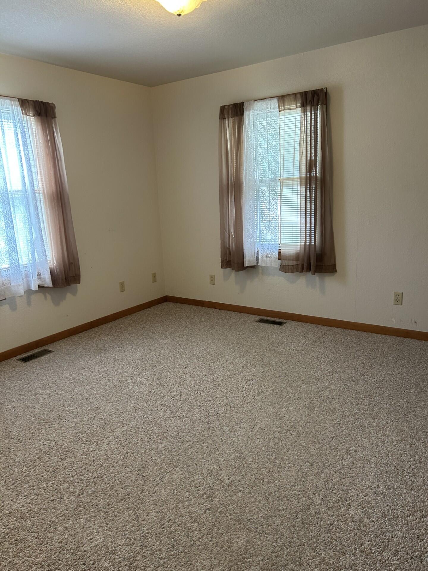 8898 Westview Road Property Photo 16