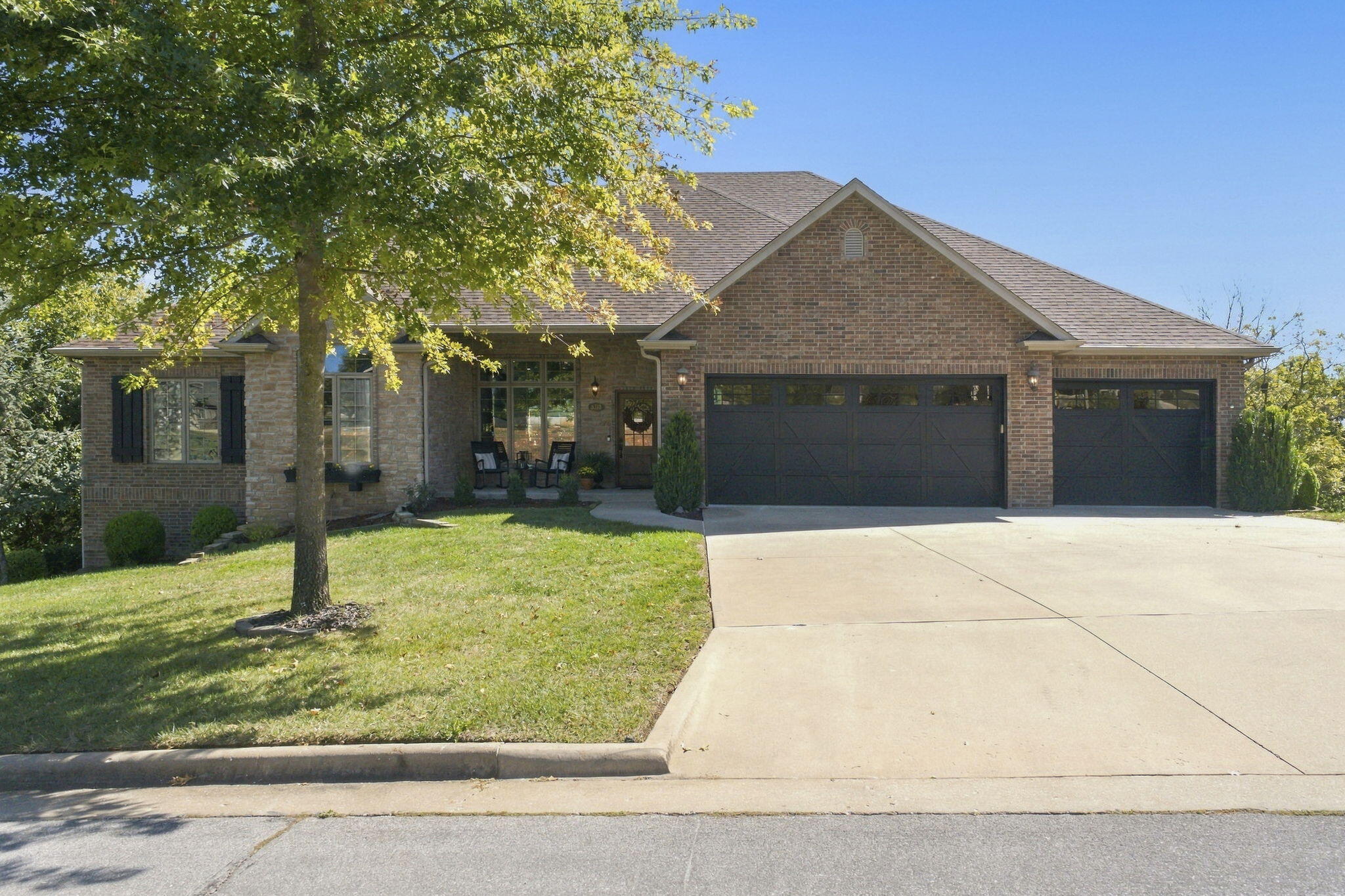 3312 West Bluffview Street Property Photo 8