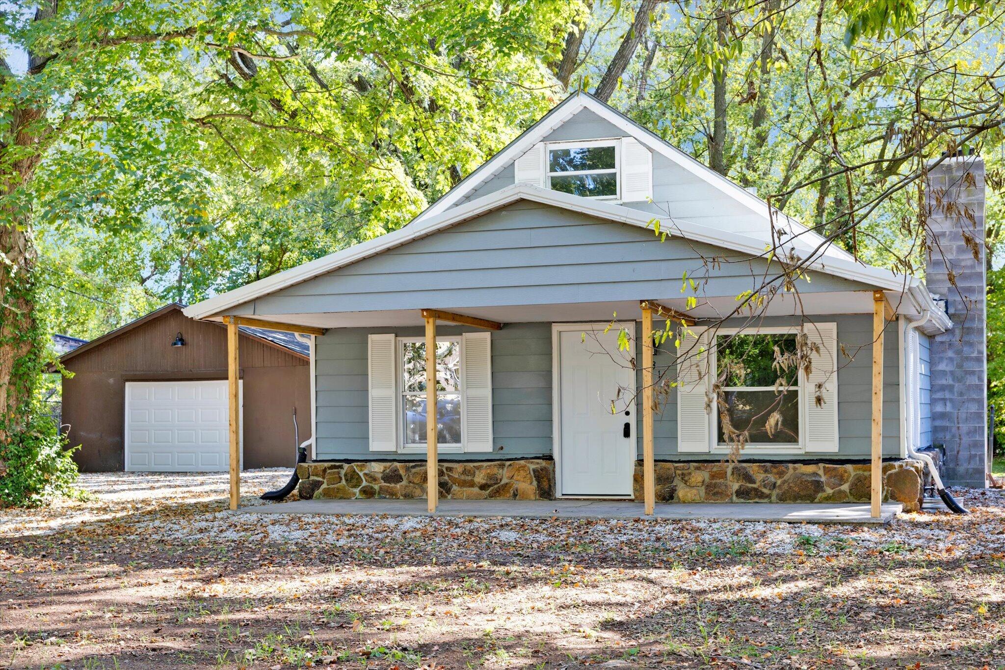 2312 East Atlantic Street Property Photo 4