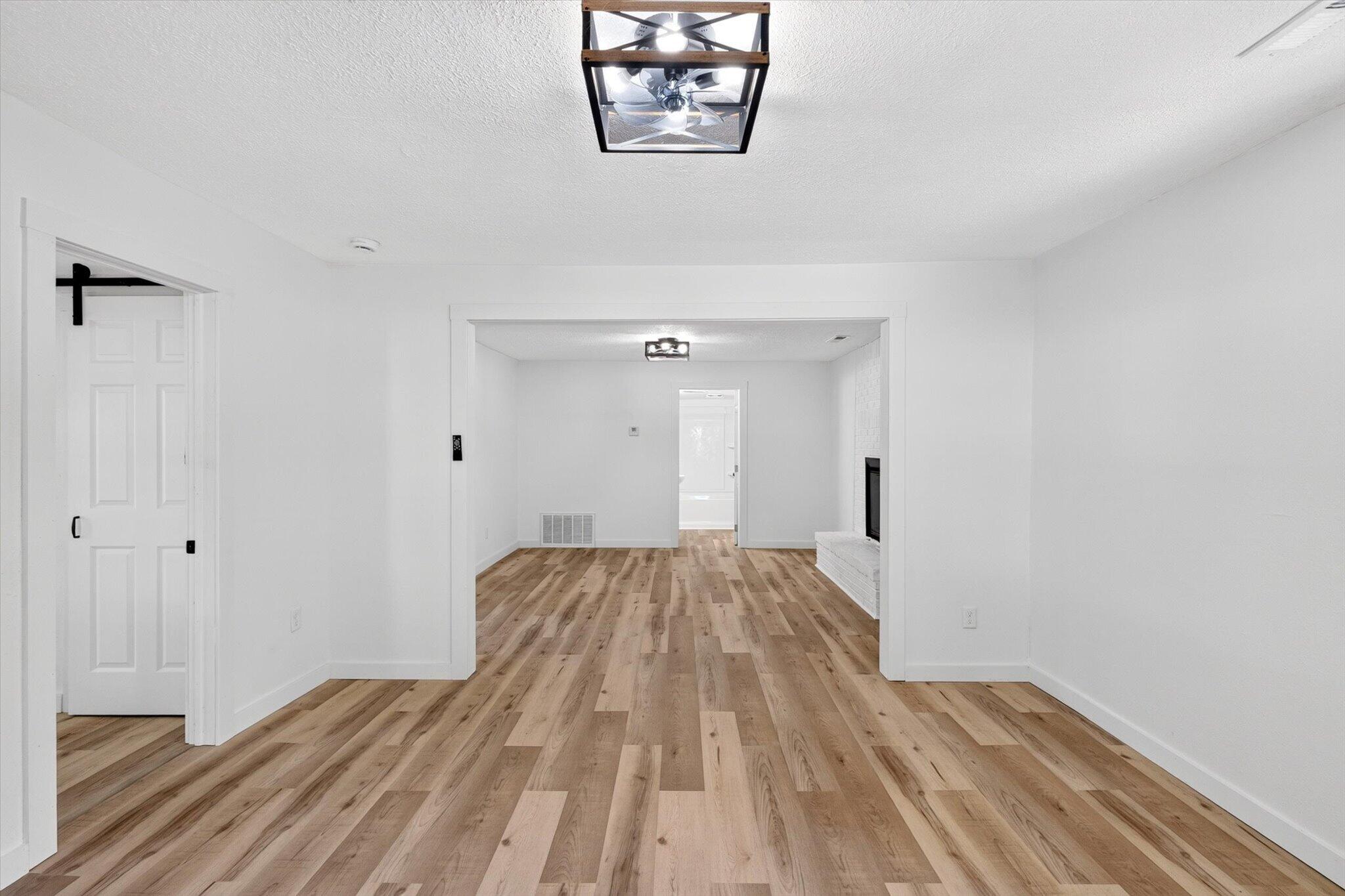 2312 East Atlantic Street Property Photo 8