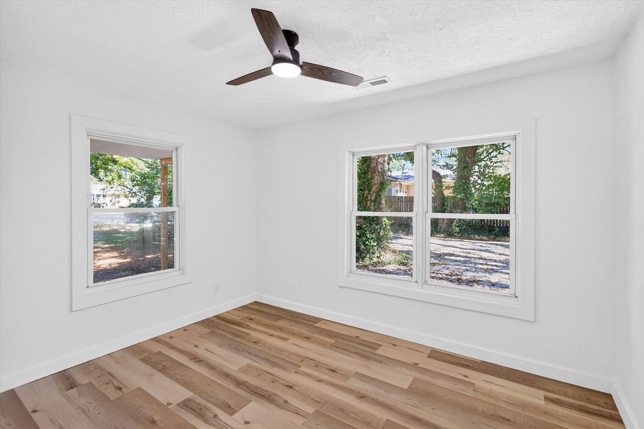 2312 East Atlantic Street Property Photo 18