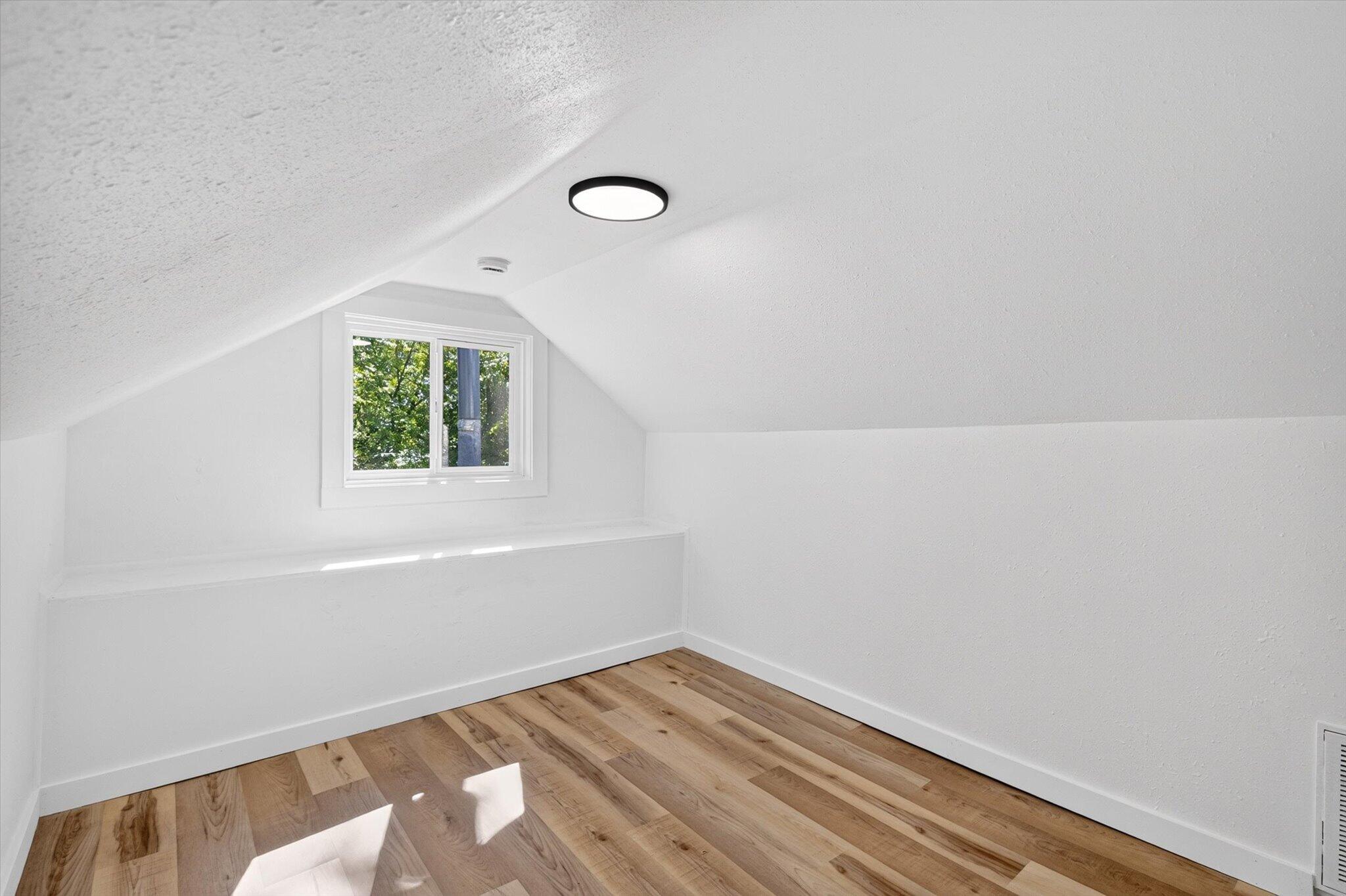 2312 East Atlantic Street Property Photo 24