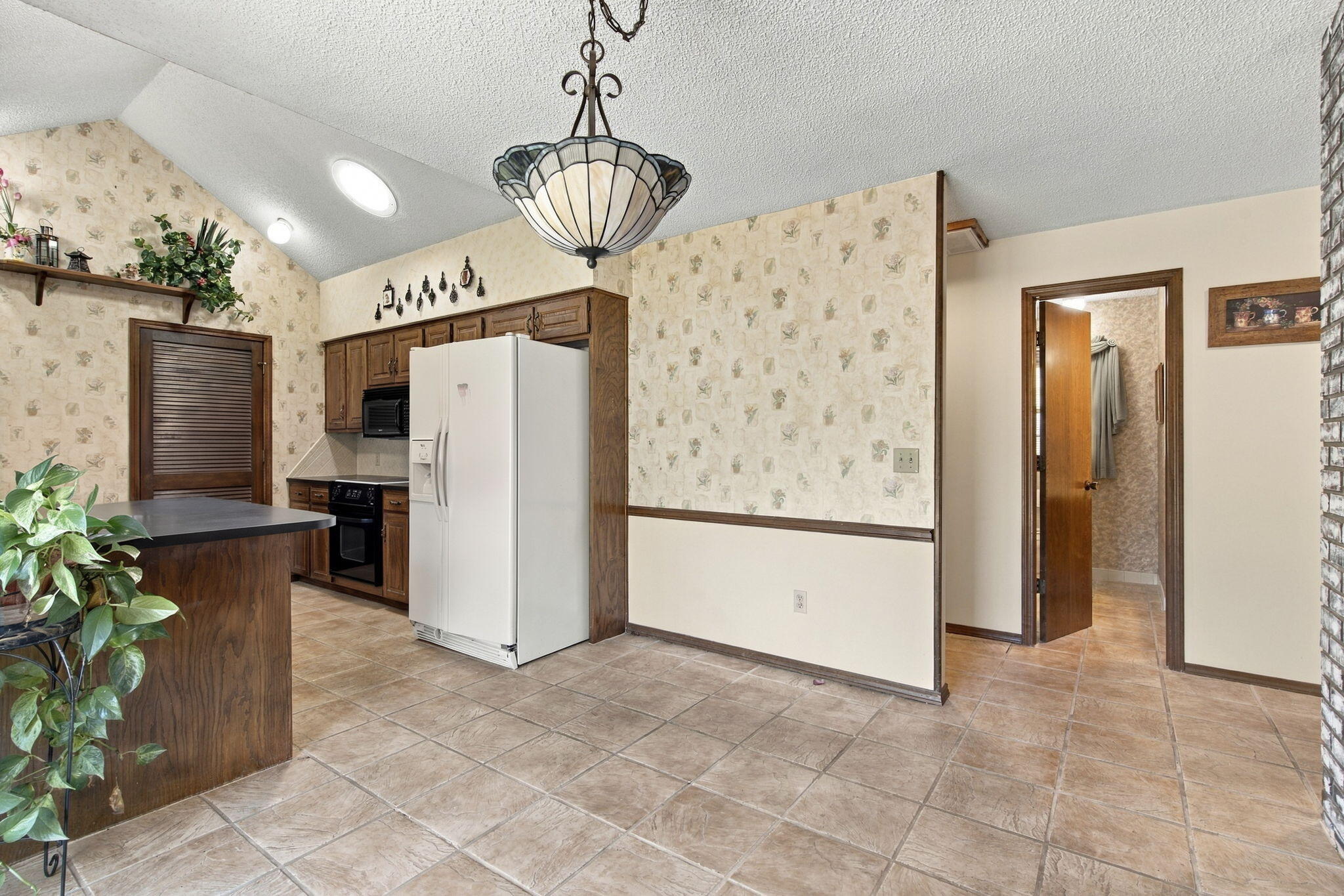 1537 East Price Street Property Photo 15