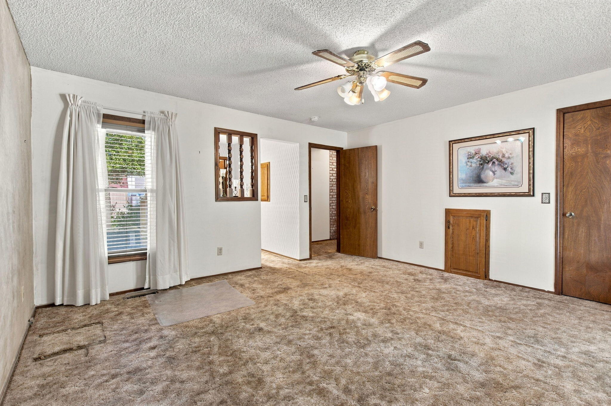 1537 East Price Street Property Photo 18