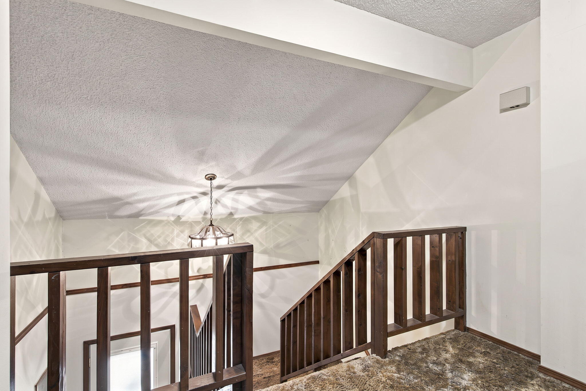 1537 East Price Street Property Photo 24