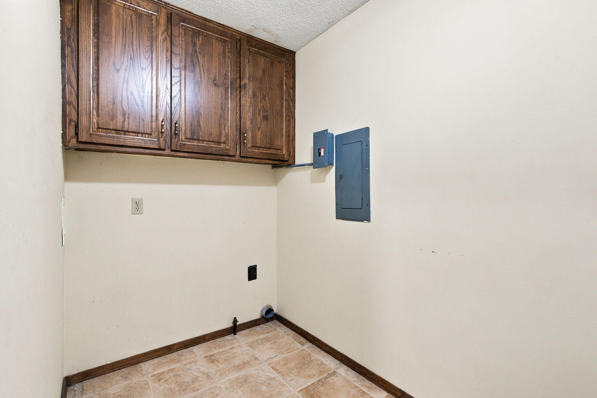 1537 East Price Street Property Photo 42