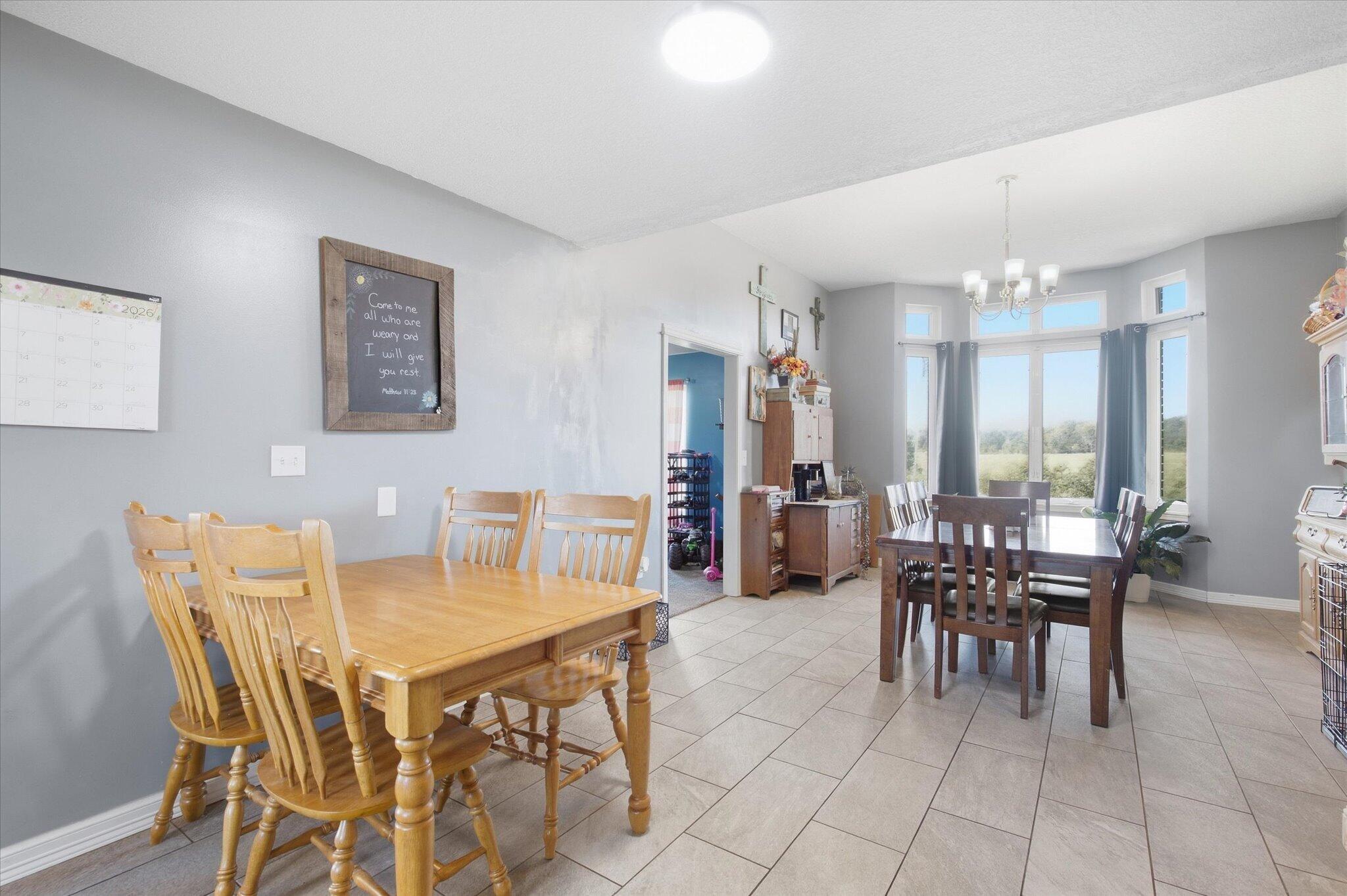 3324 Farm Road 1107 Property Photo 11