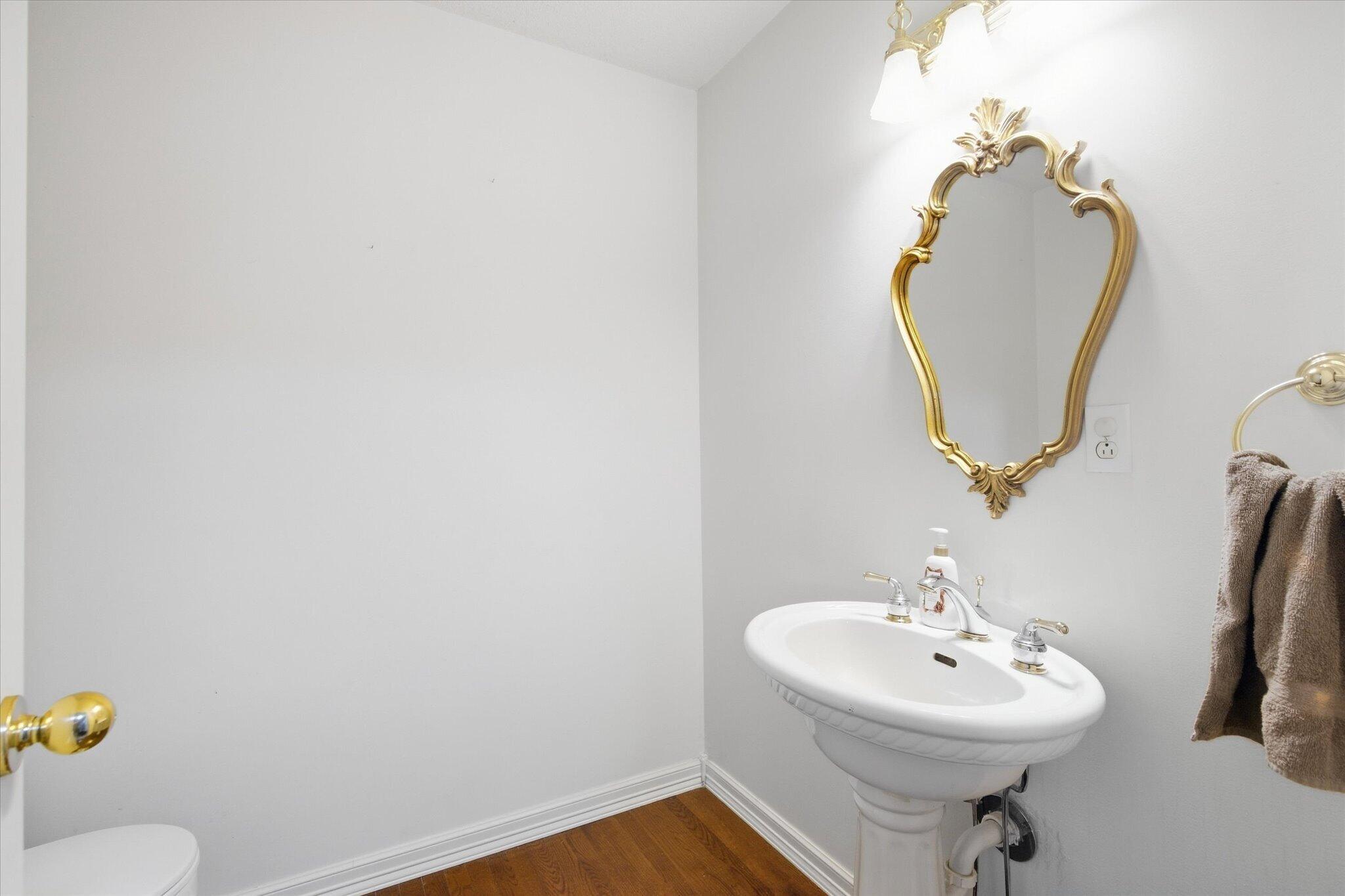 3324 Farm Road 1107 Property Photo 15
