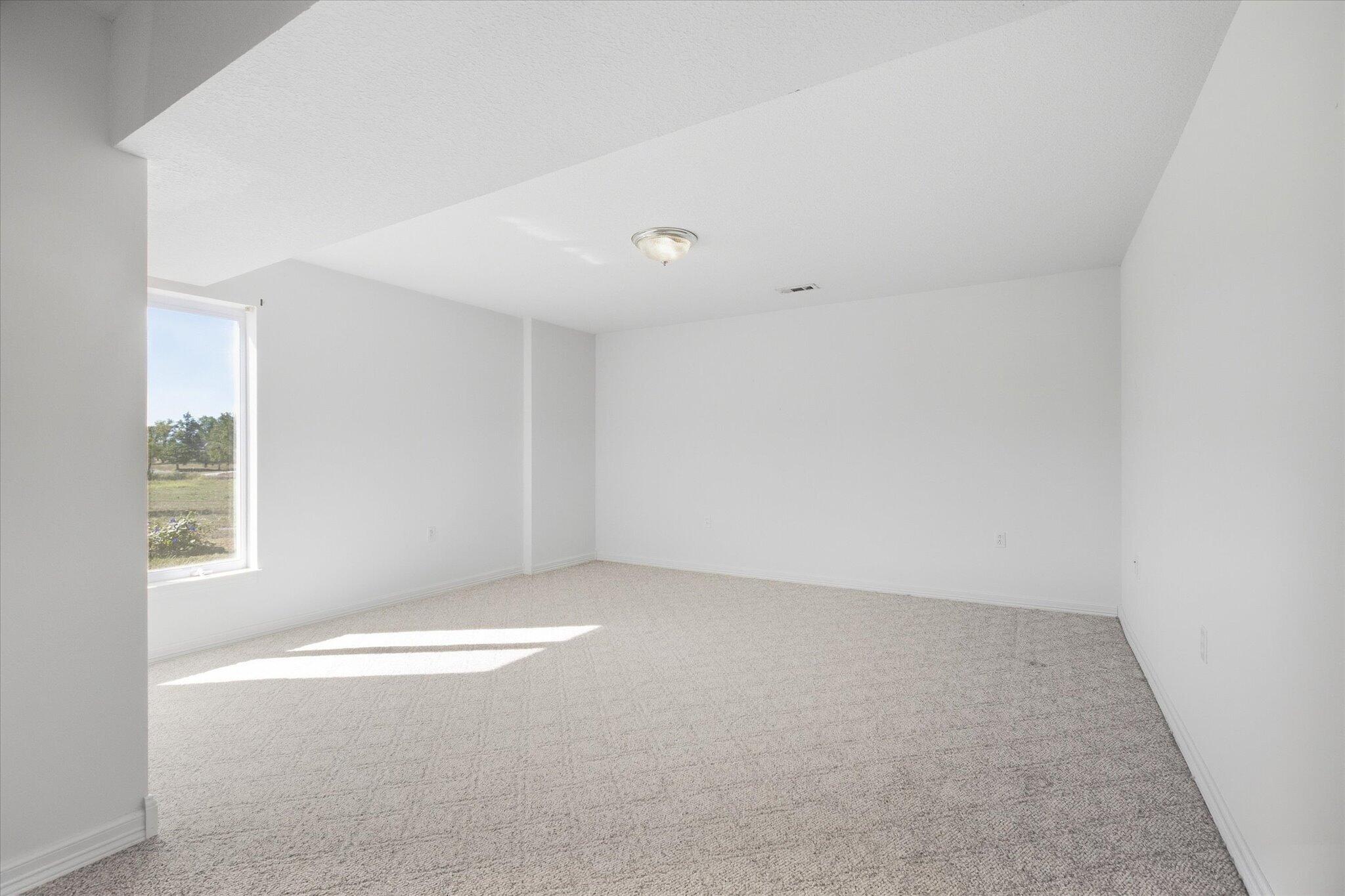 3324 Farm Road 1107 Property Photo 21