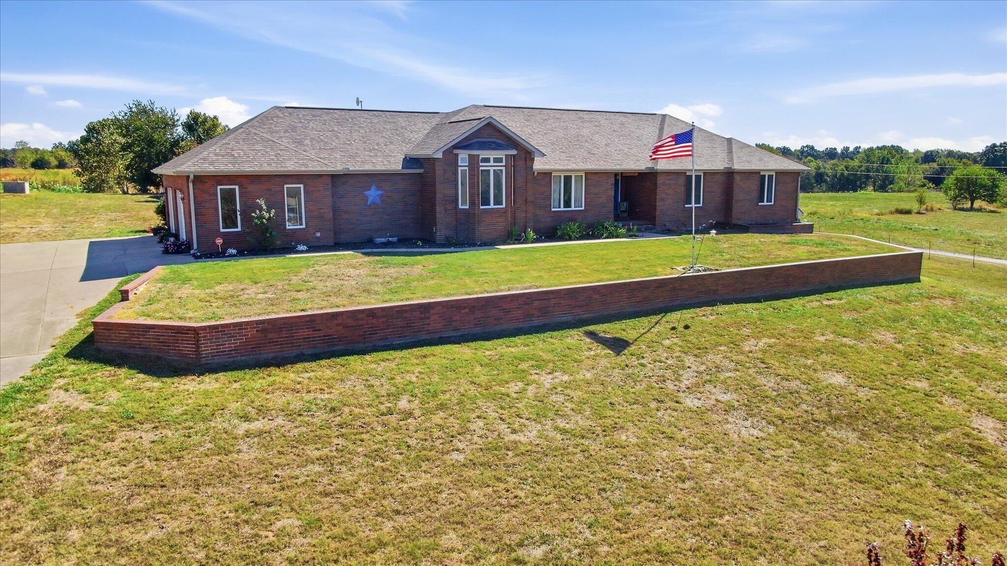 3324 Farm Road 1107 Property Photo 28