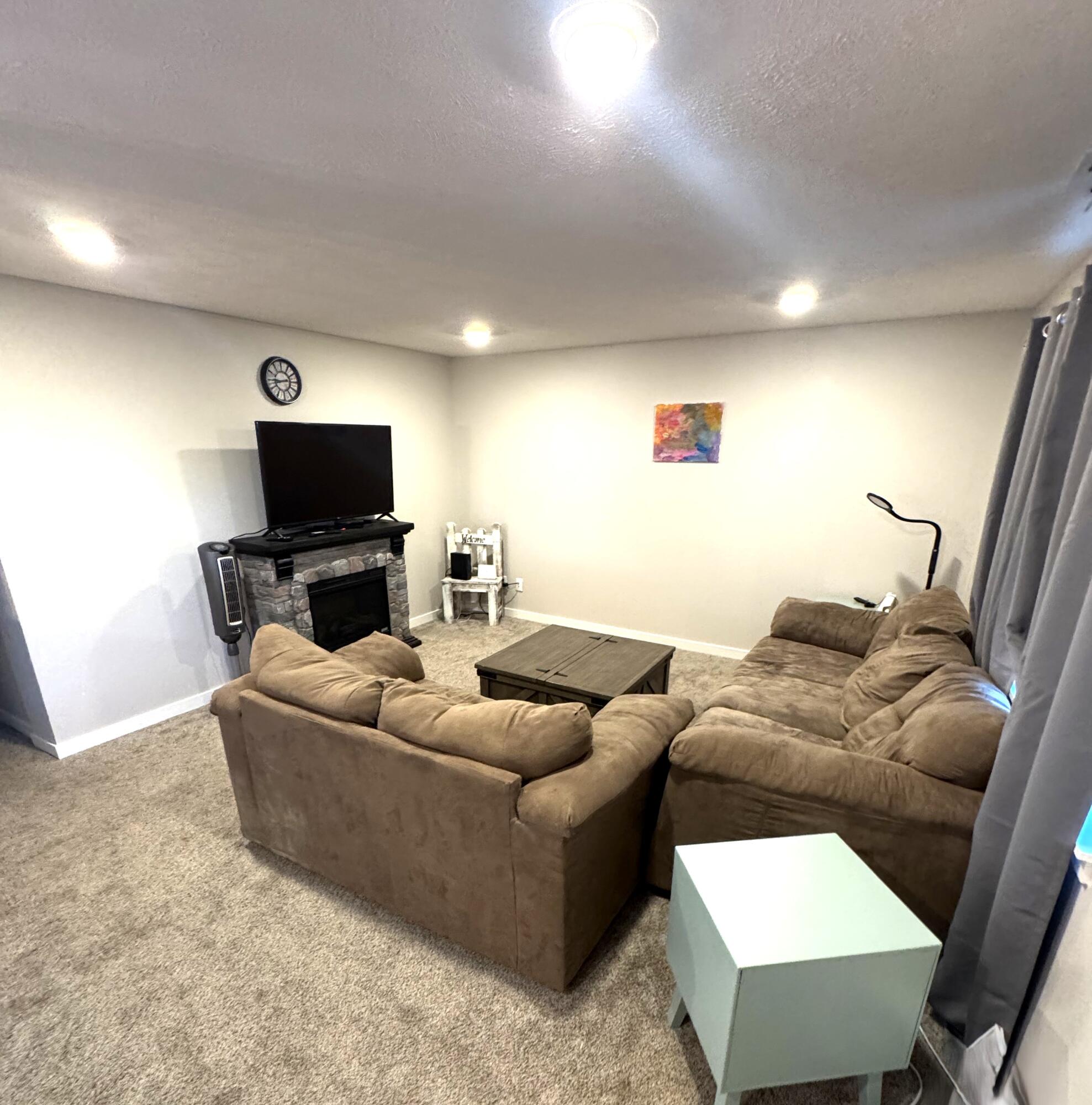 314 West Long Street Property Photo 17