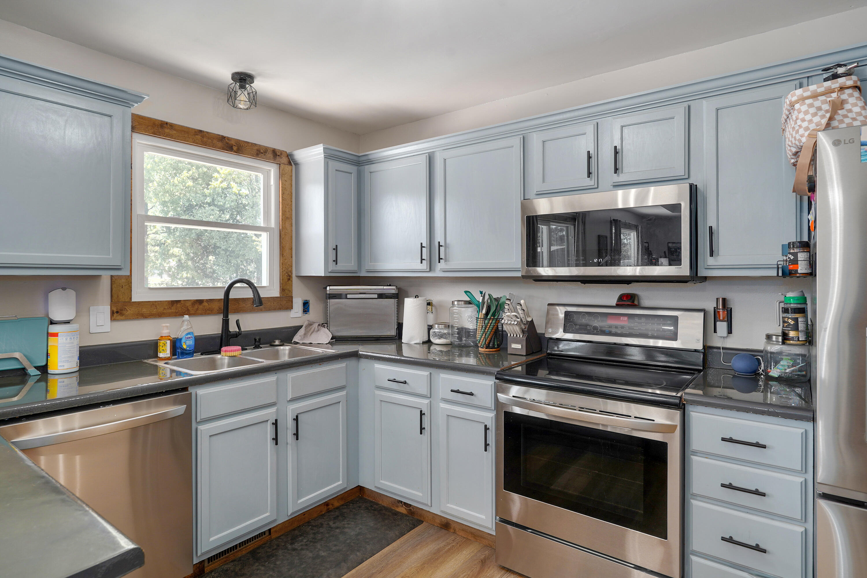 603 South Sunmeadow Drive Property Photo 11