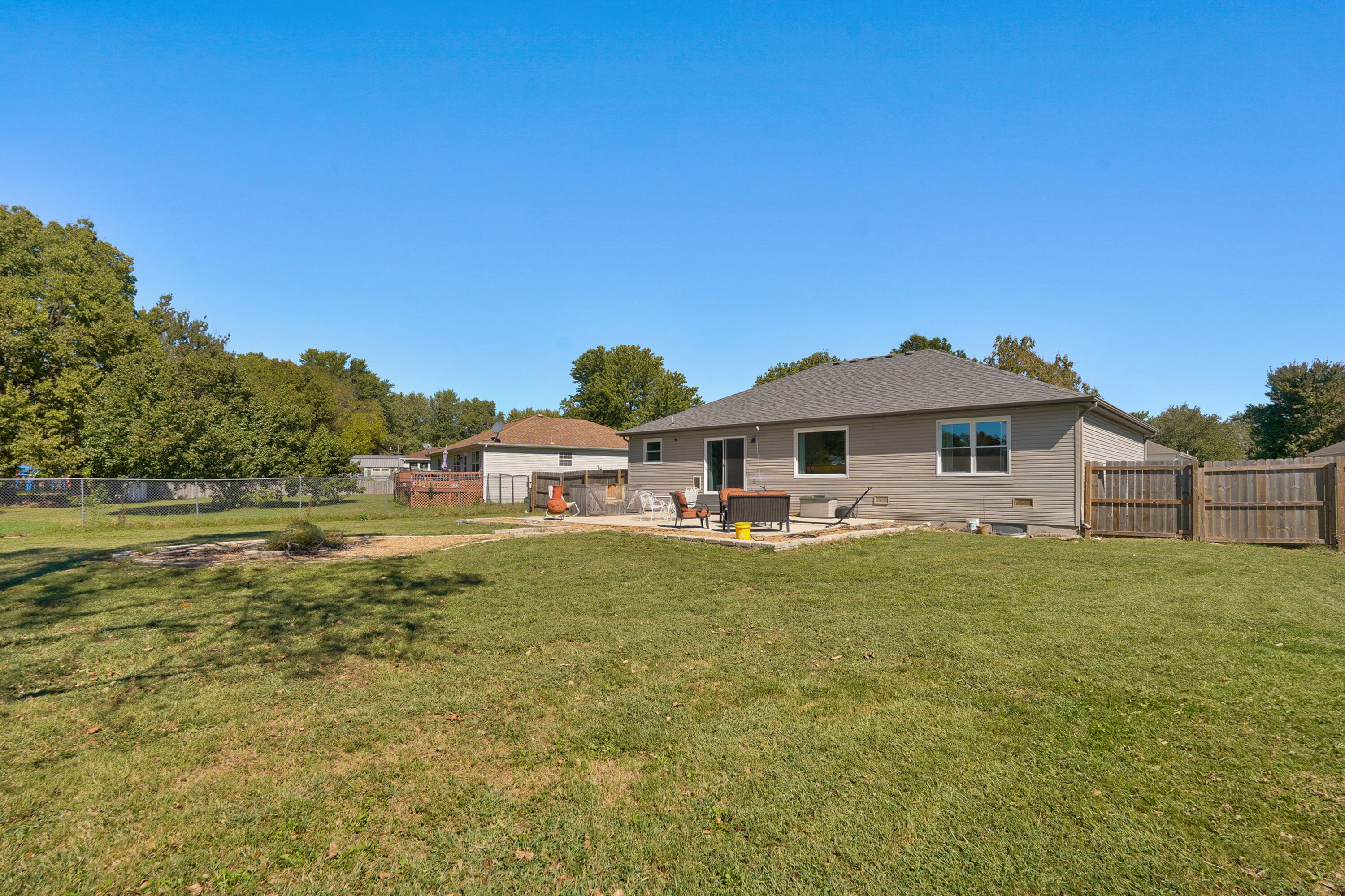 603 South Sunmeadow Drive Property Photo 23
