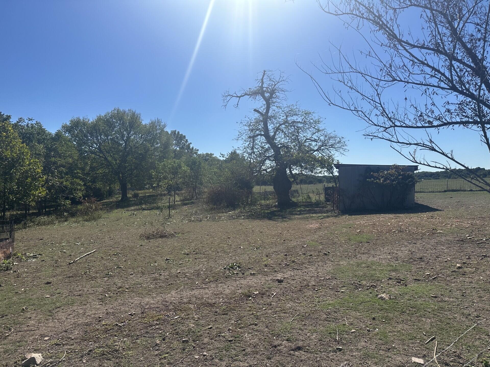 7664 Highway E Property Photo 7