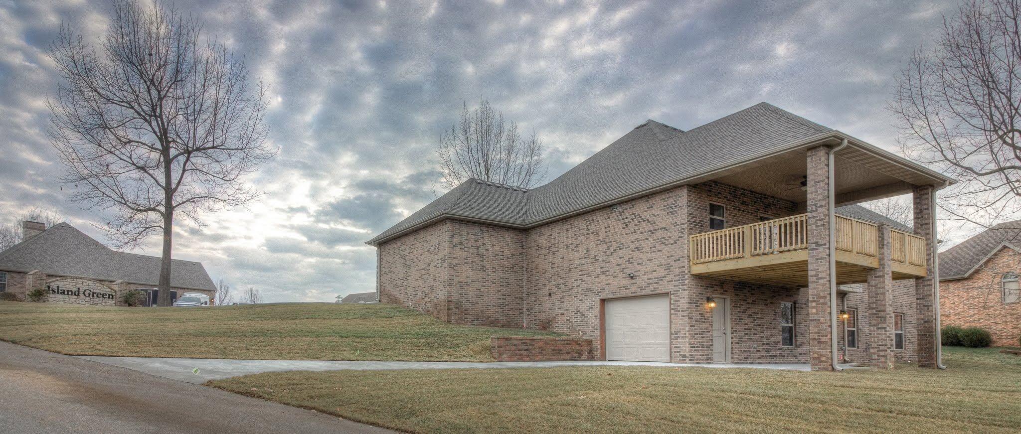 11902 West Farm Road 94 Property Photo 4