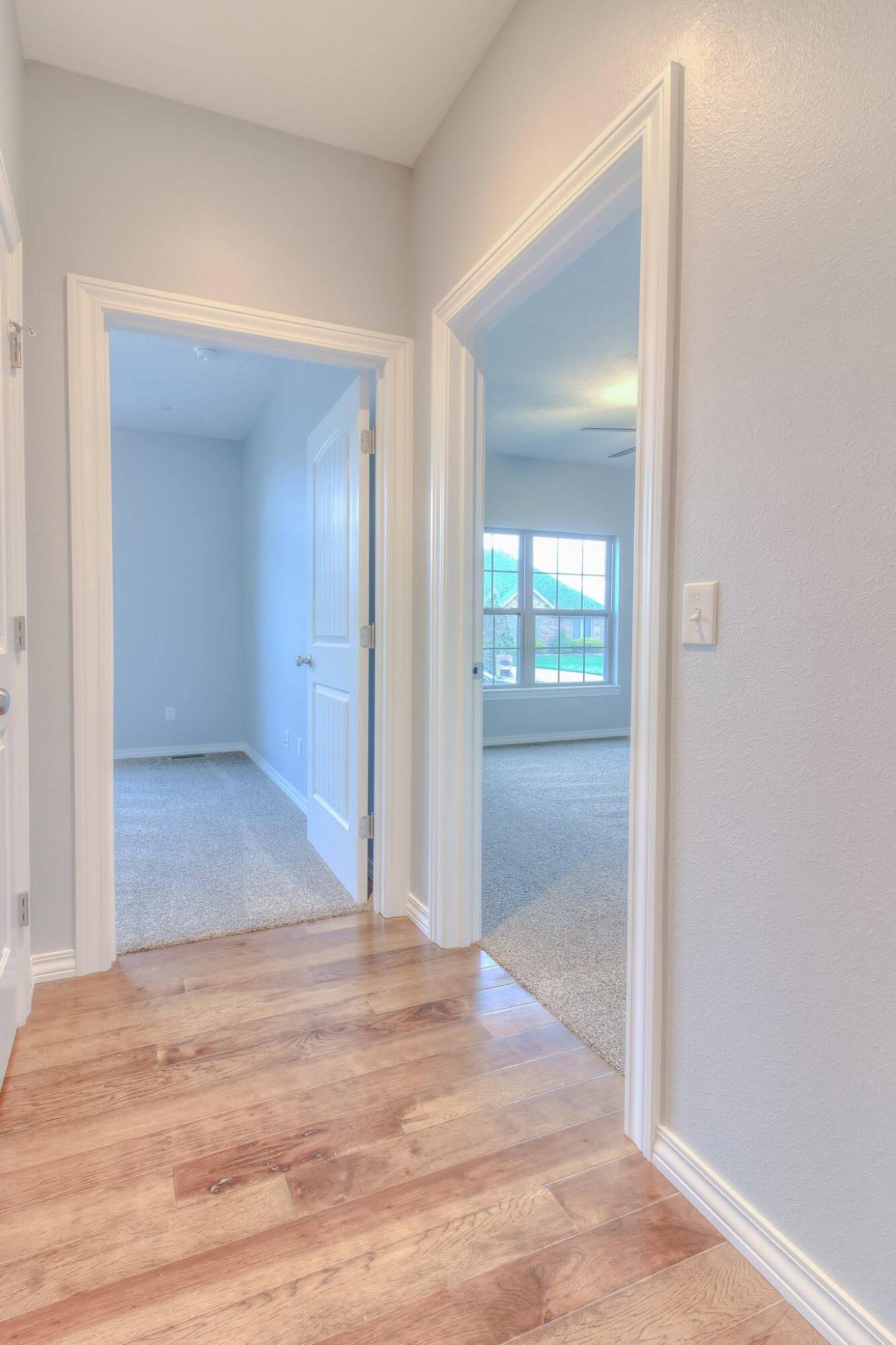 11902 West Farm Road 94 Property Photo 16