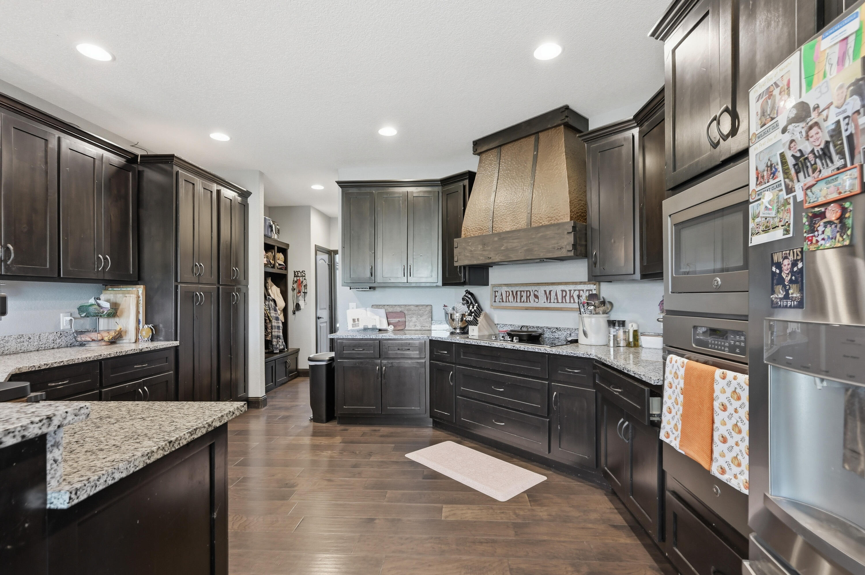 8161 Falcon Road Property Photo 14