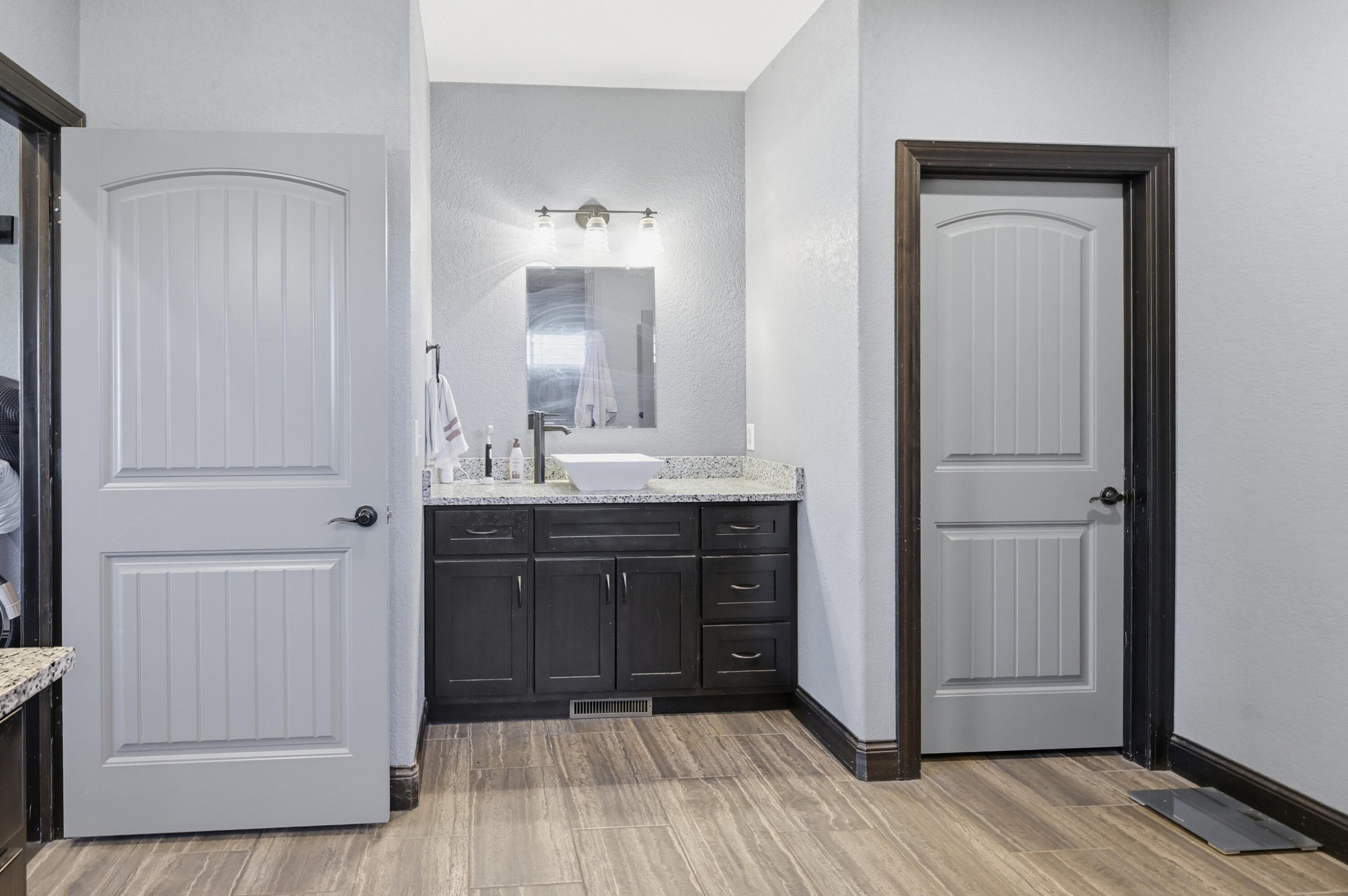 8161 Falcon Road Property Photo 26