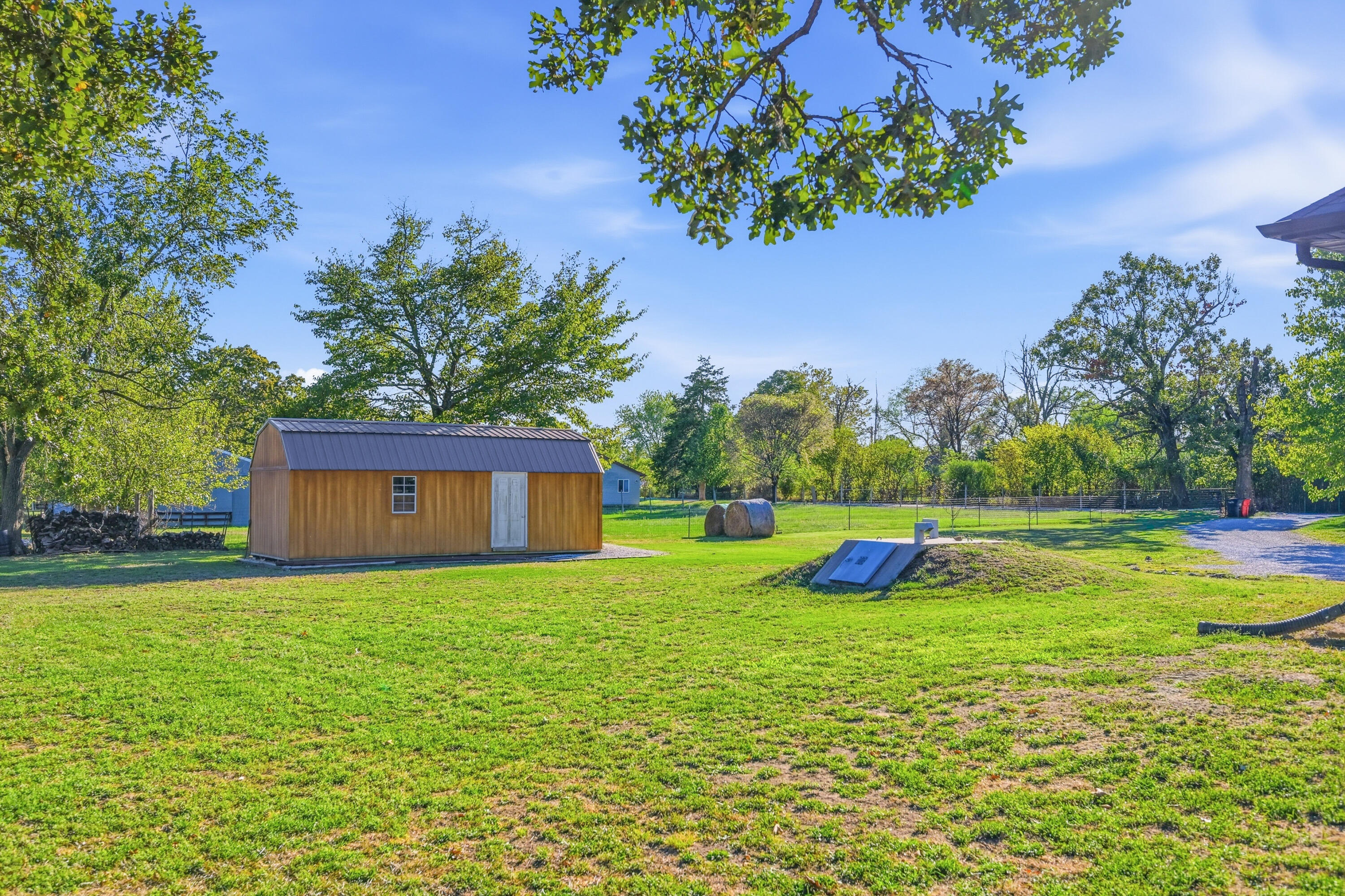 8161 Falcon Road Property Photo 48