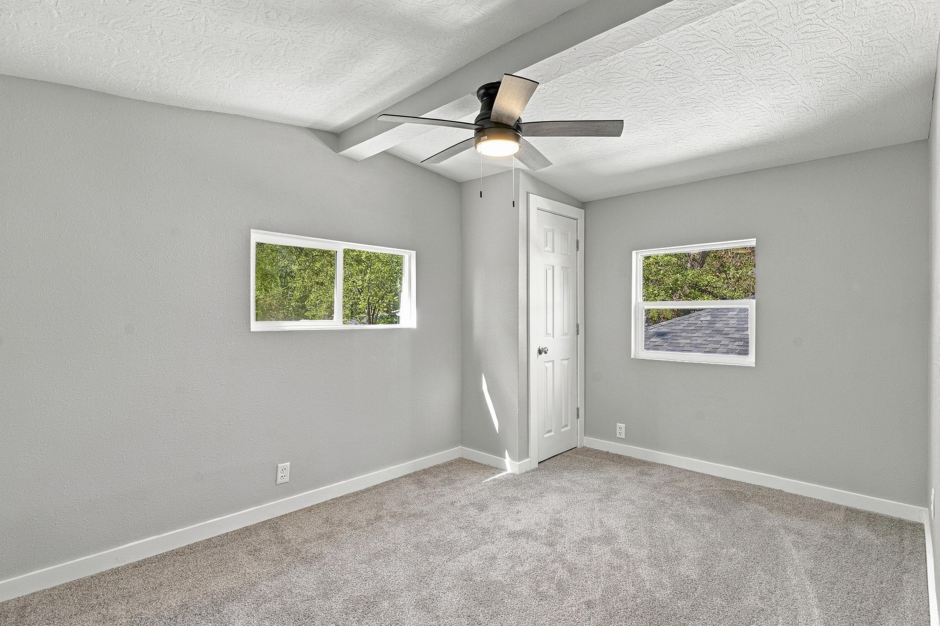 1313 North Clifton Avenue Property Photo 31