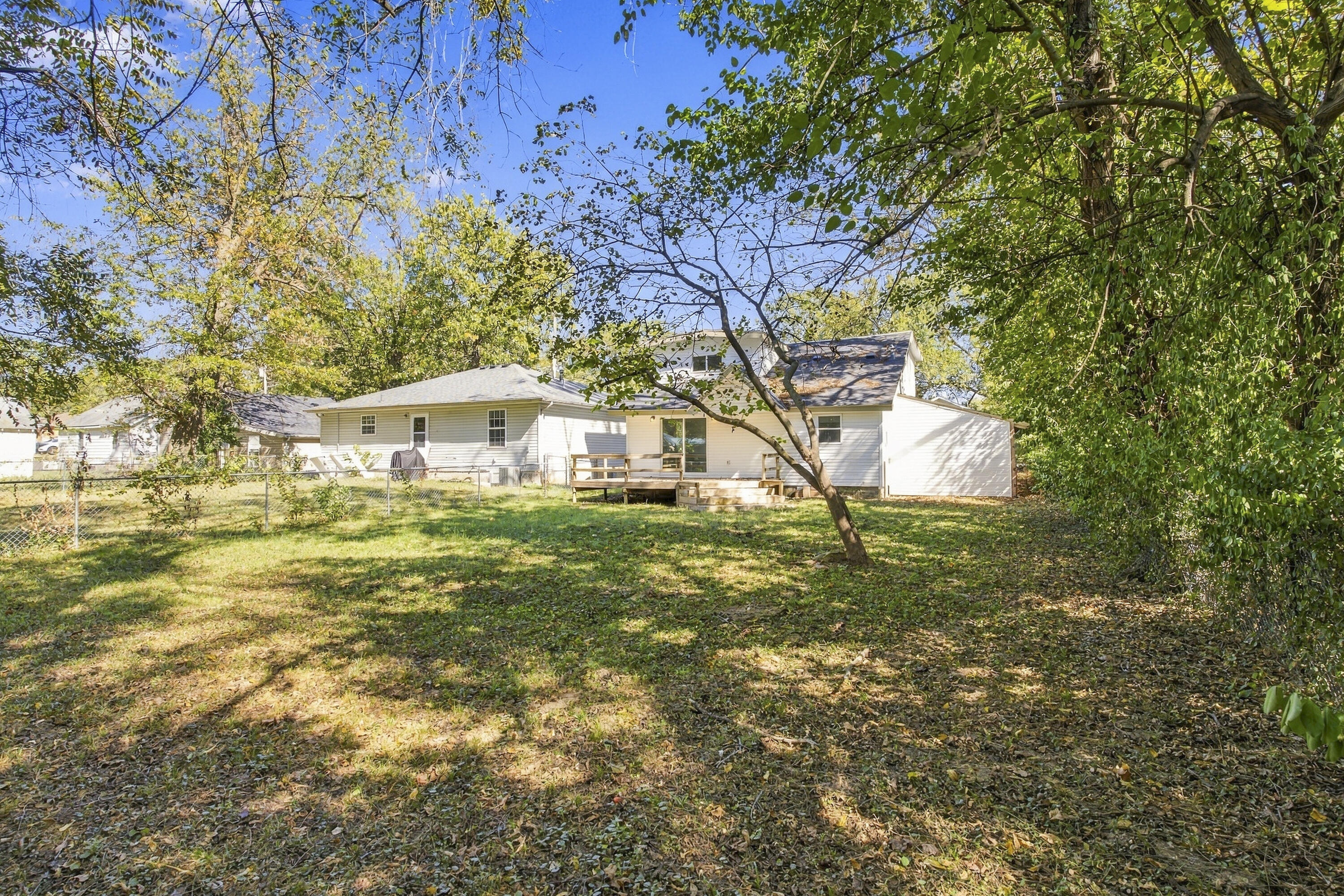 1313 North Clifton Avenue Property Photo 36