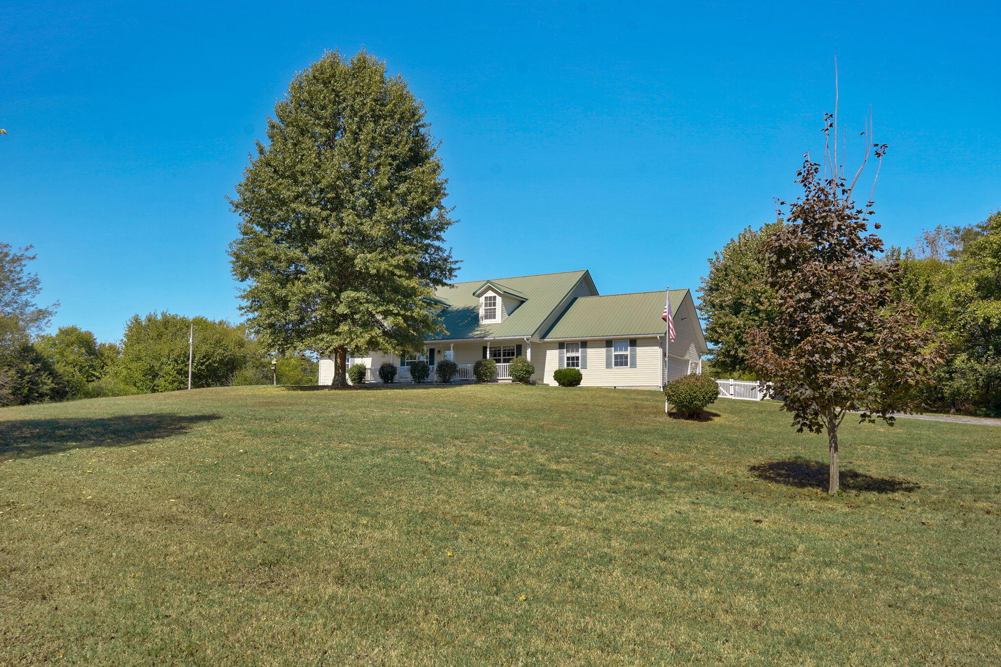 1519 East 515th Road Property Photo 1
