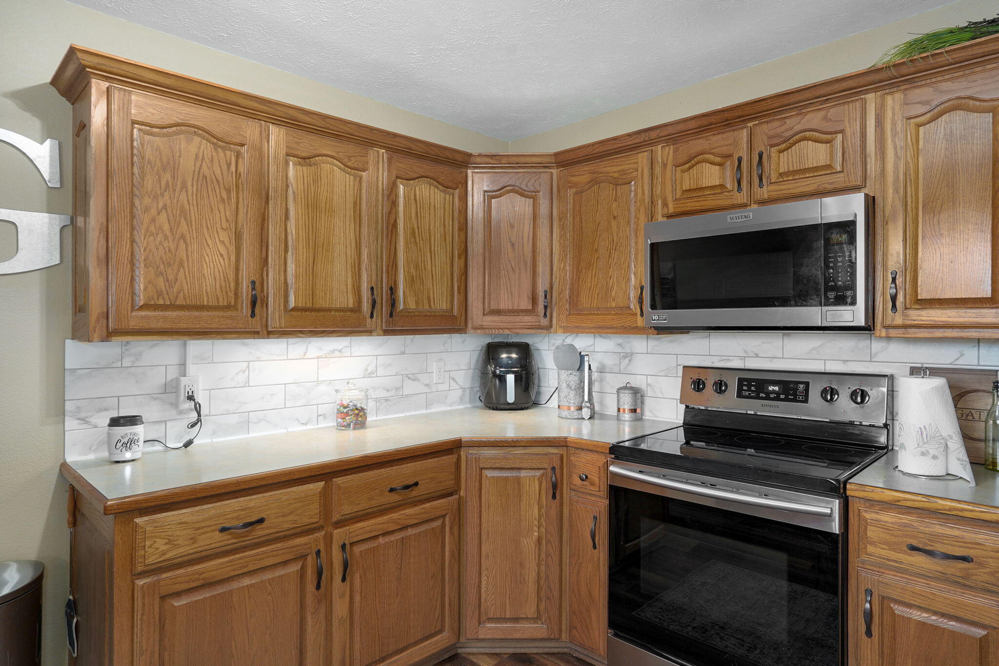 1519 East 515th Road Property Photo 18